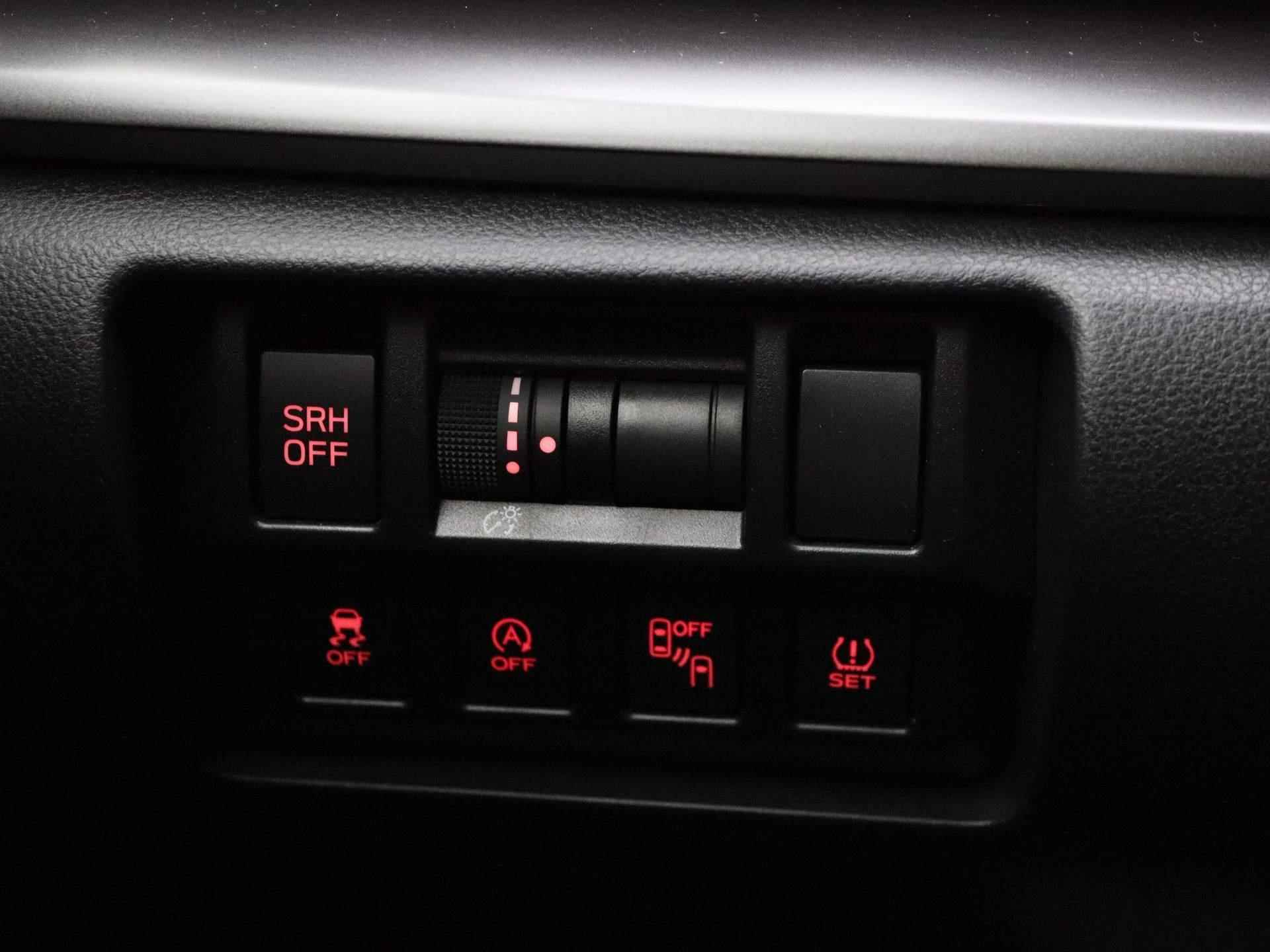 Subaru XV 2.0i Premium AWD | 156 PK | Leder | Camera | Trekhaak | Apple Carplay / Android Auto | Schuifdak | Stoelverwarming | Dodehoekdetectie | DAB | Adaptive Cruise Control | - 28/44
