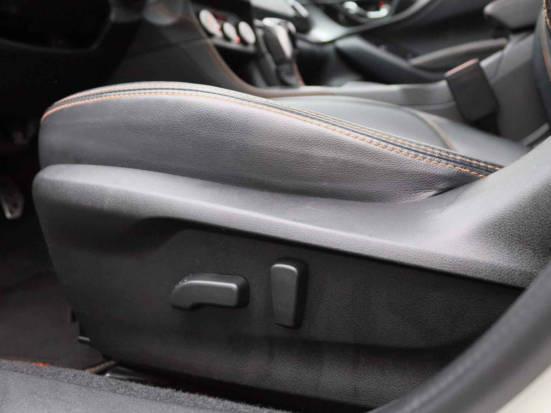 Subaru XV 2.0i Premium AWD | 156 PK | Leder | Camera | Trekhaak | Apple Carplay / Android Auto | Schuifdak | Stoelverwarming | Dodehoekdetectie | DAB | Adaptive Cruise Control | - 32/44