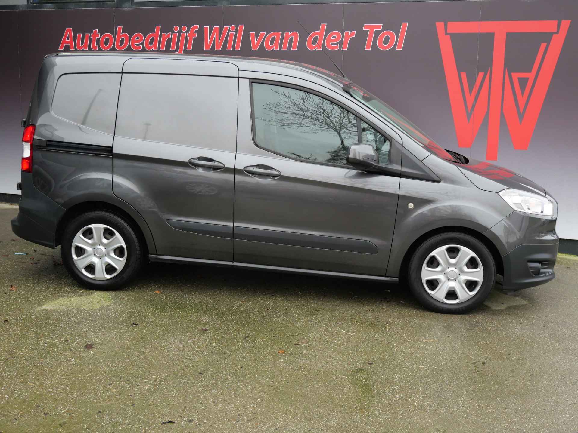 Ford Transit Courier 1.5 TDCI EDITION | CLIMA | NAVI | CAMERA | TREKHAAK | MARGE | NIEUWE APK!! - 1/20