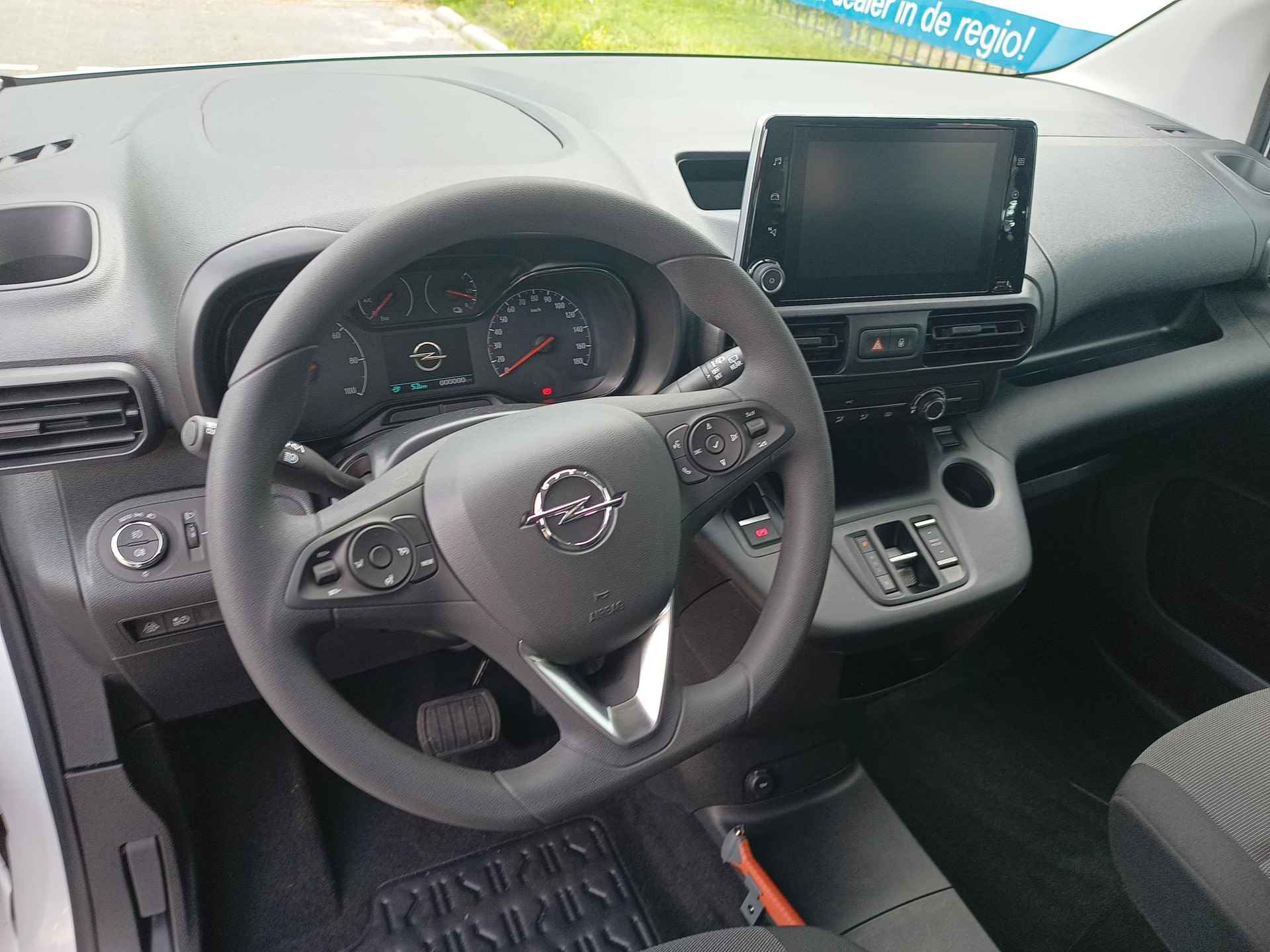 Opel Combo Electric ''LIFE'' L2 Edition 50 kWh | NAVI | Parkeersensoren achter | Comfortstoel | Neerklapbare passagiersstoel | Licht- en regensensor | Mistlampen | van €37.543 ex. BTW voor €35.750 ex. BTW | N30816 - 20/48