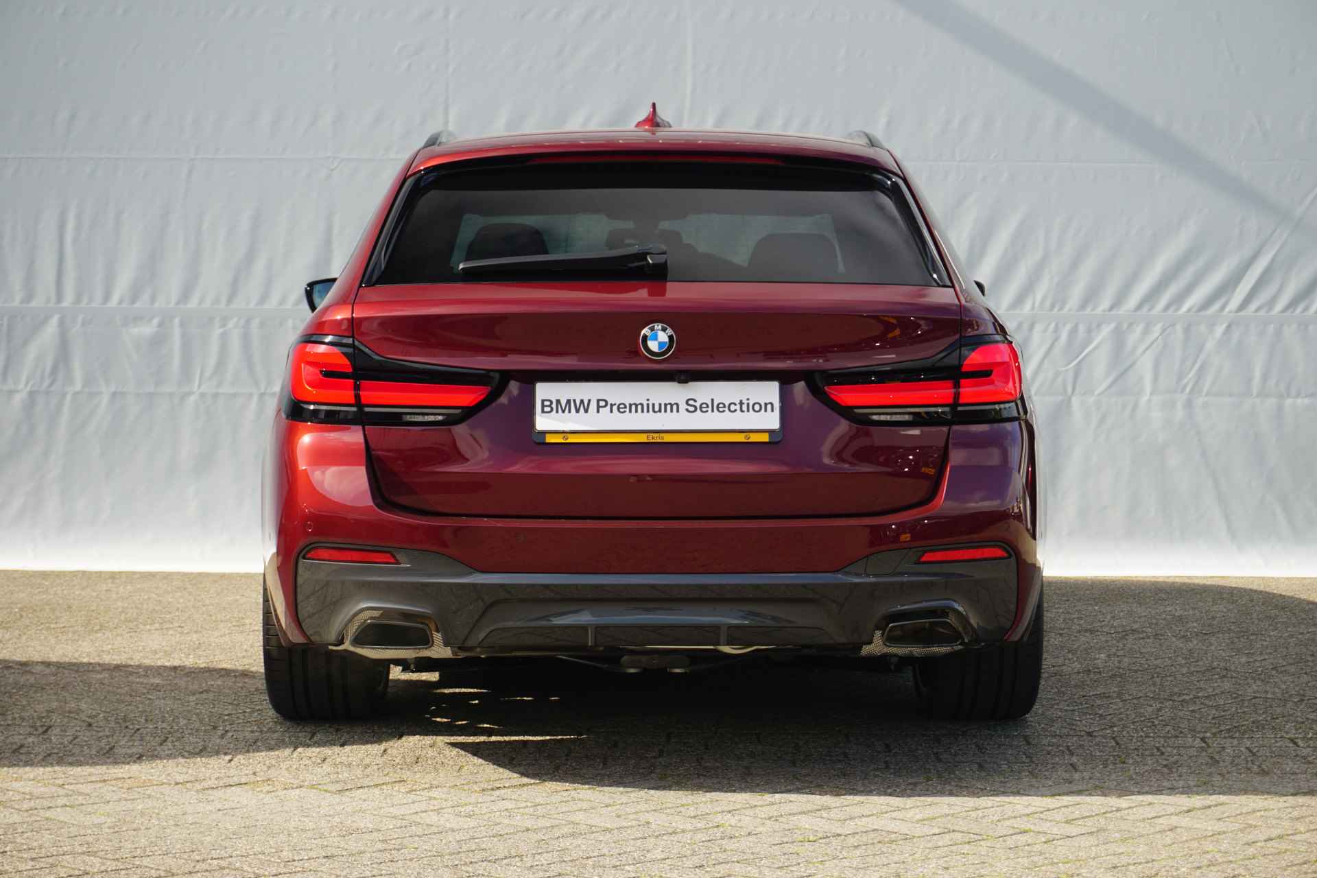BMW 5 Serie Touring 520i High Executive M Sport Panorama Dak / Hifi / Laserlight / Trekhaak / Comfortstoelen - 5/23