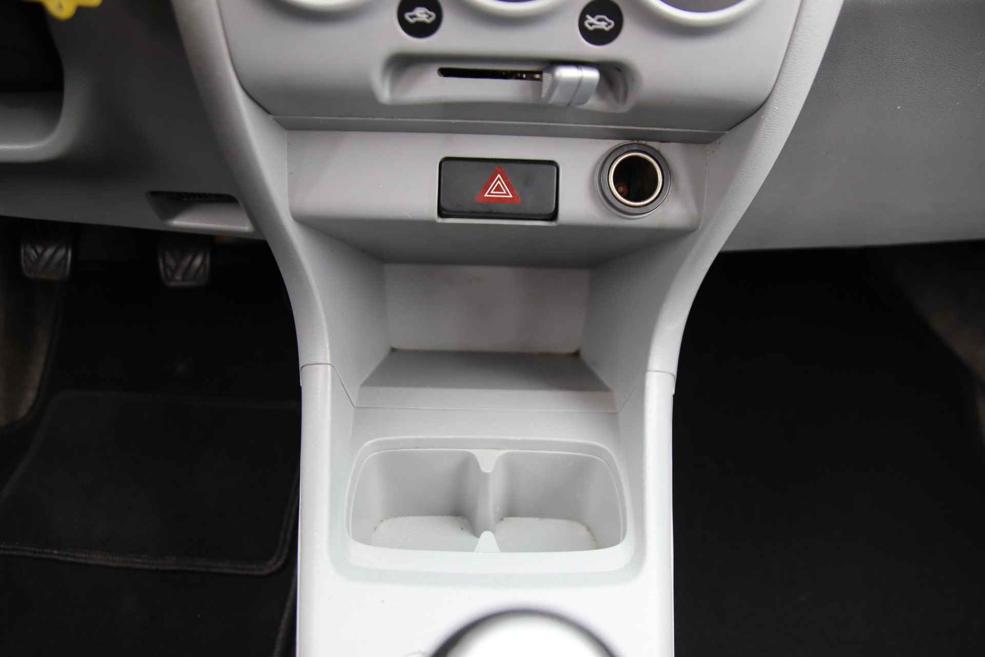 Nissan Pixo 1.0 Look Airco, Nieuwe APK, 5drs, mooie auto! HERFST UITVERKOOP! - 20/30