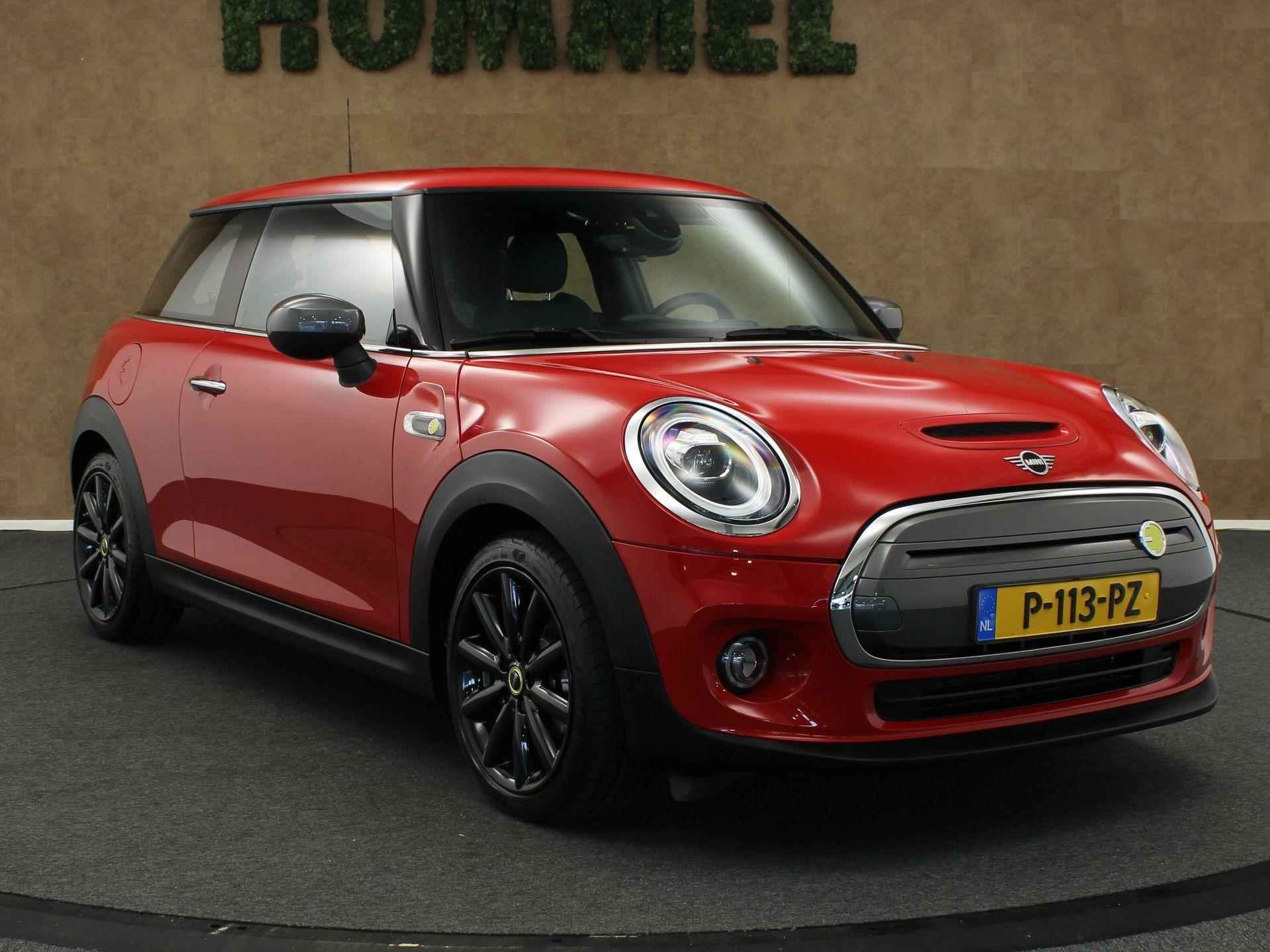 Mini Electric Essential 33 kWh - APPLE CARPLAY/ANDROID AUTO - VOORSTOELEN VERWARMD - HEMELBEKLEDING ZWART - KEYLESS ENTRY/START - CRUISE CONTROL - SPORTSTUUR - FULL-MAP NAVIGATIESYSTEEM - 12/42