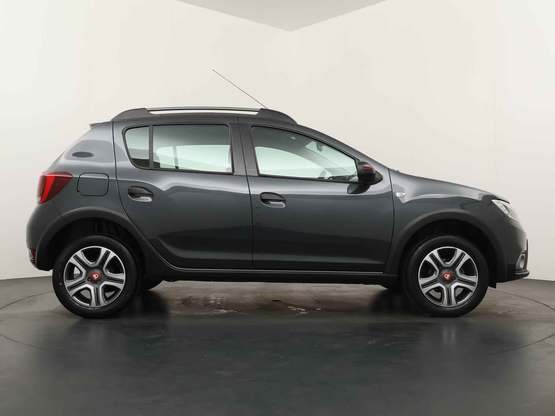 Dacia Sandero Stepway 0.9 TCe 90 Tech Road | Trekhaak | Navigatie | Climate Control | - 7/30