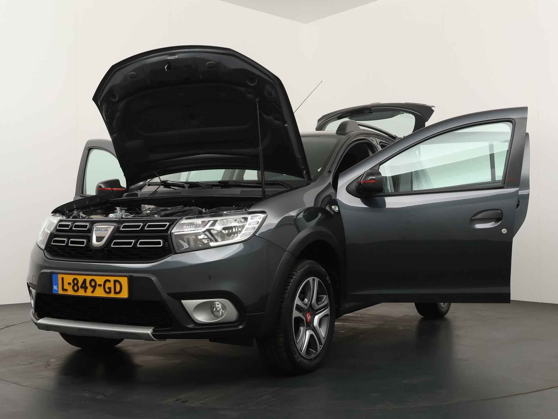 Dacia Sandero Stepway 0.9 TCe 90 Tech Road | Trekhaak | Navigatie | Climate Control | - 20/30