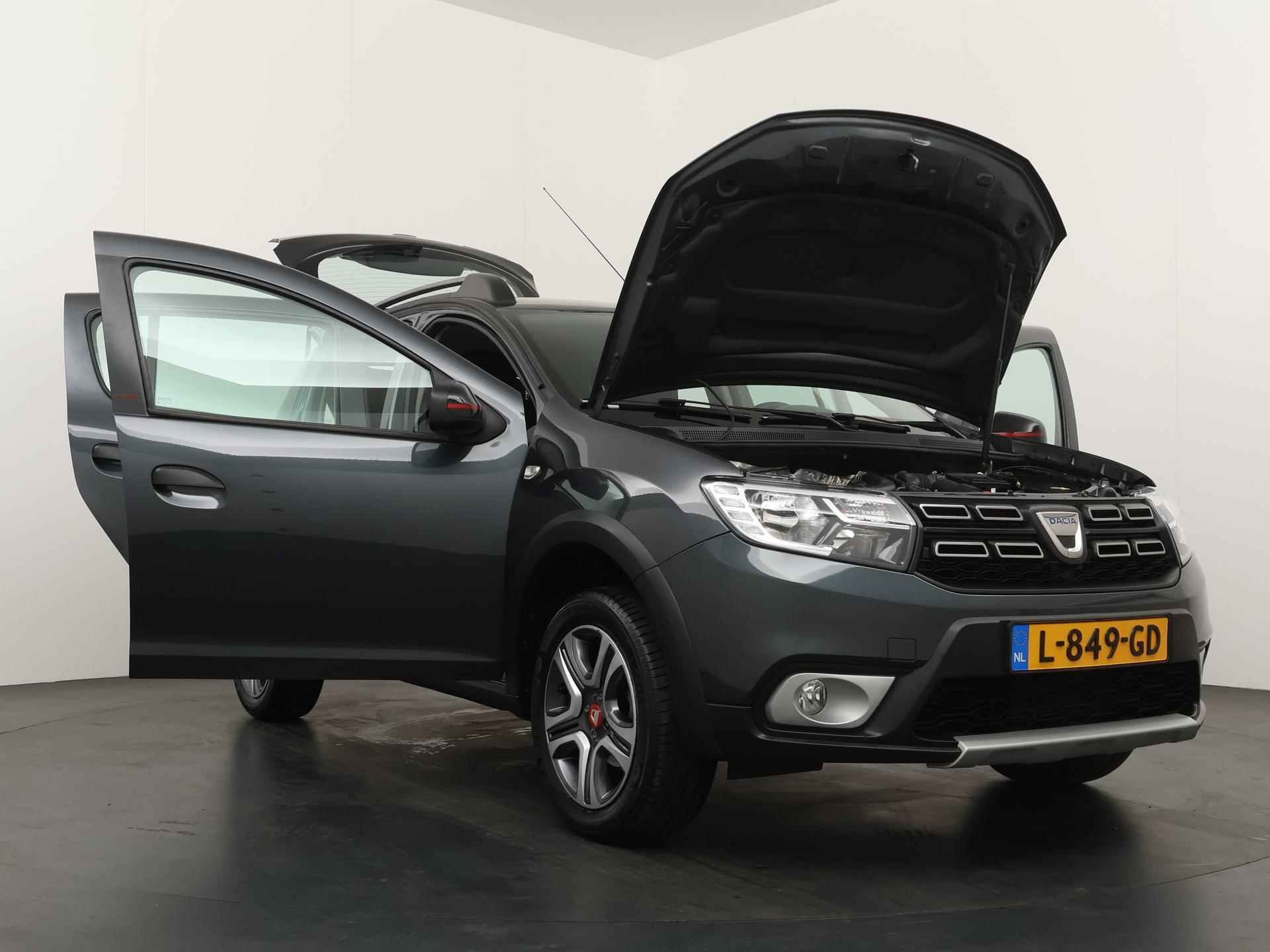 Dacia Sandero Stepway 0.9 TCe 90 Tech Road | Trekhaak | Navigatie | Climate Control | - 26/30