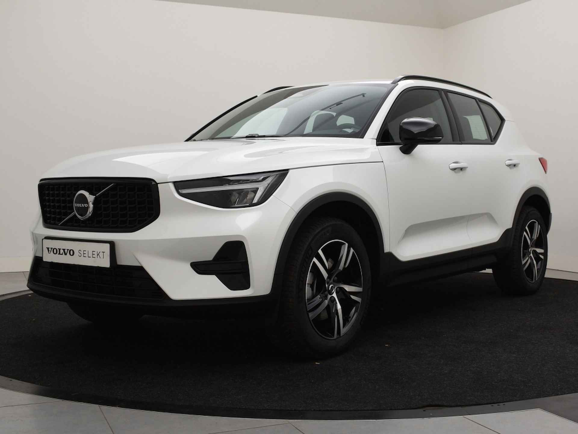 Volvo XC40 B4 GT 190PK PLUS DARK CLIMATE LINE ELEC. STOELBED. HARMAN KARDON - 2/40