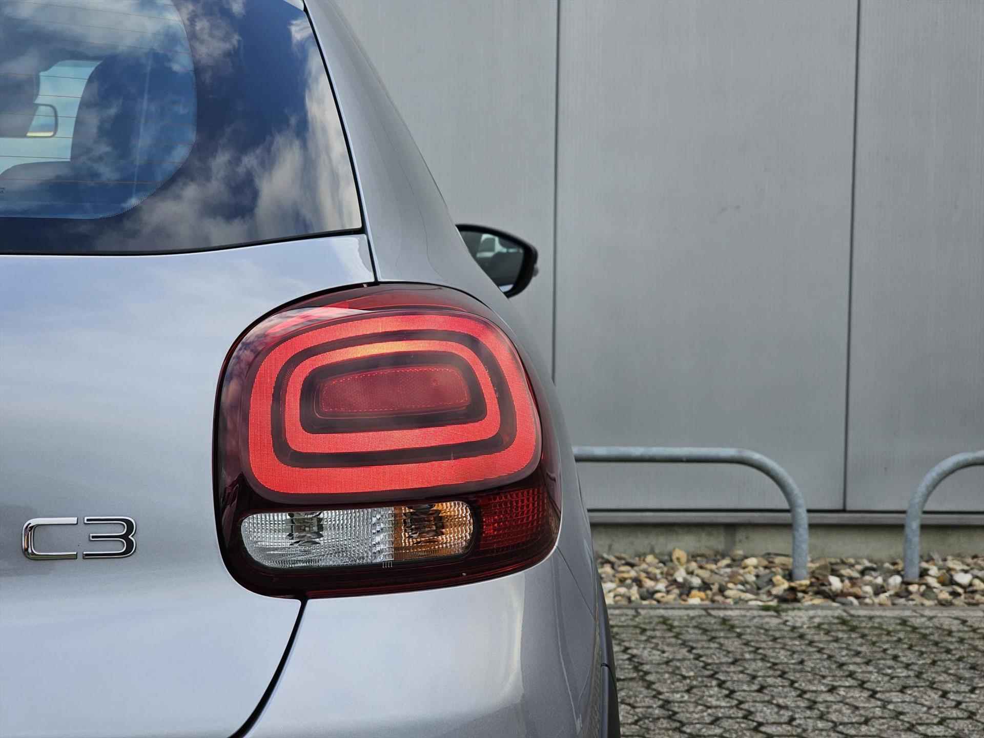 CITROEN C3 1.2 Plus | Navigatie | Climate Control | Parkeersensoren - 31/42