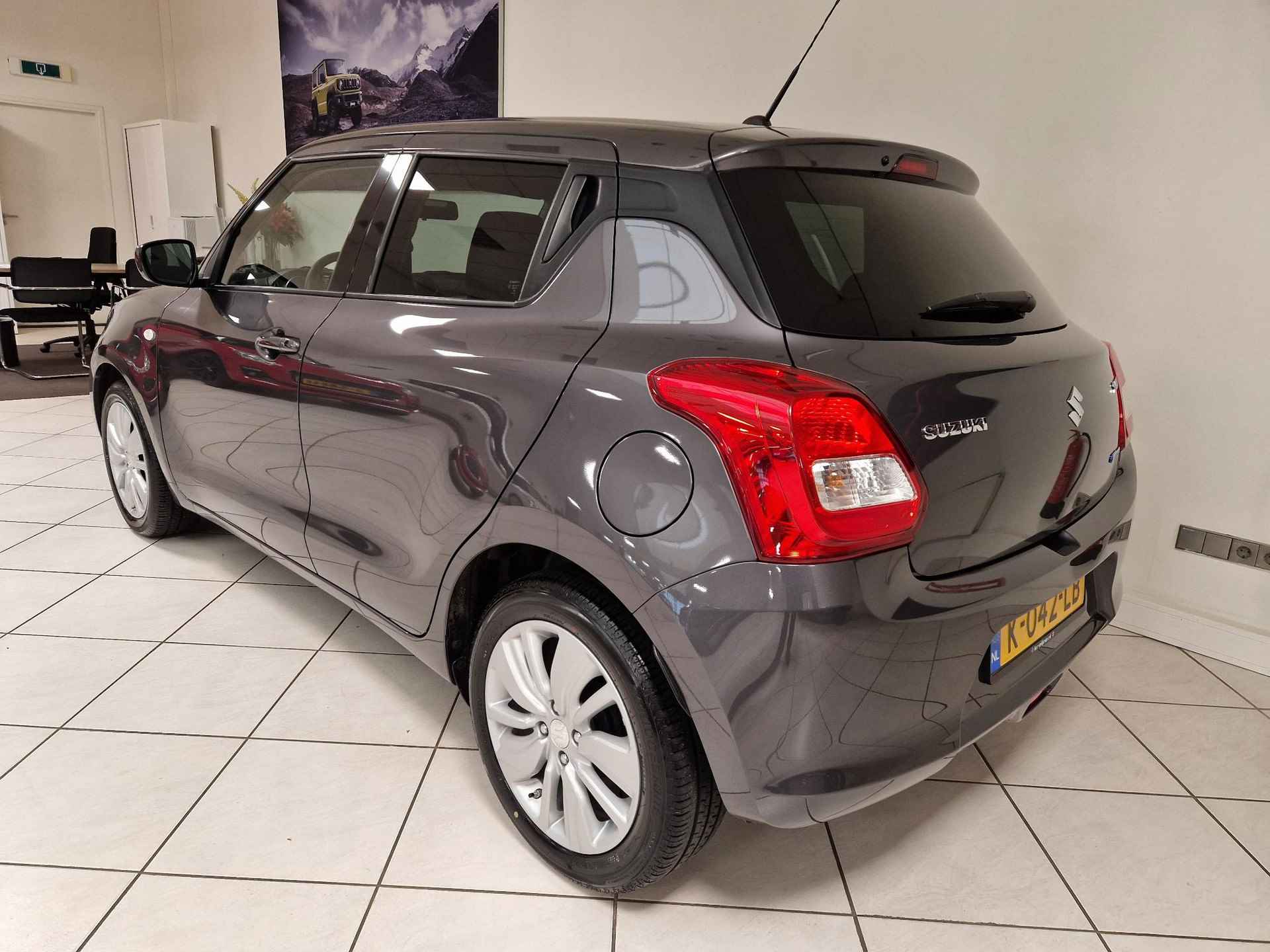 Suzuki Swift 1.2 Select Smart Hybrid | LAGE KM-STAND! | - 3/25