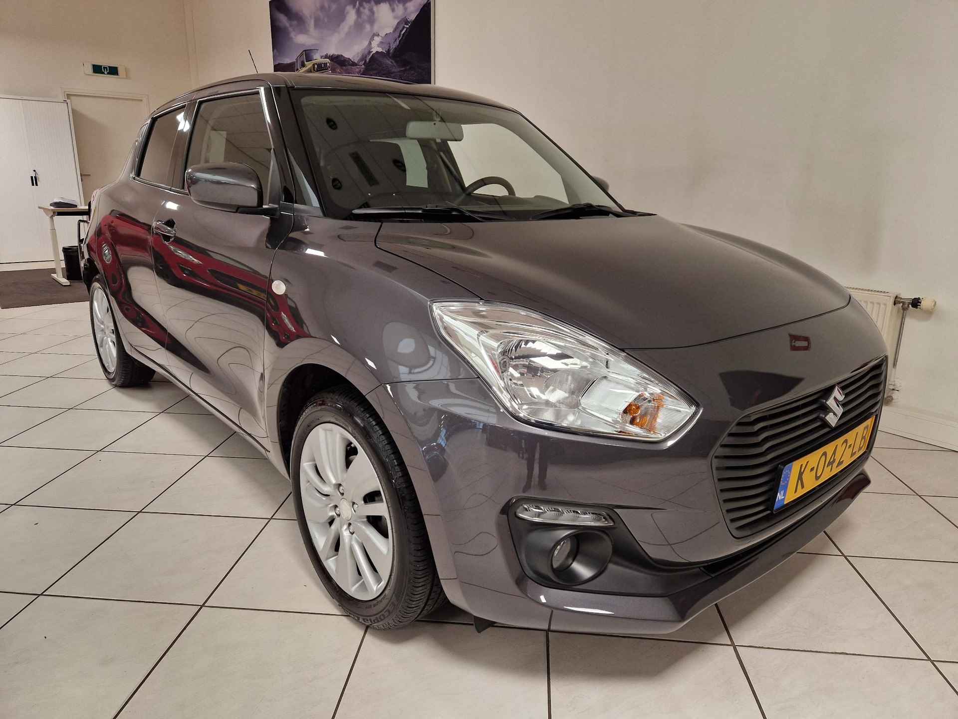 Suzuki Swift 1.2 Select Smart Hybrid | LAGE KM-STAND! | - 6/25