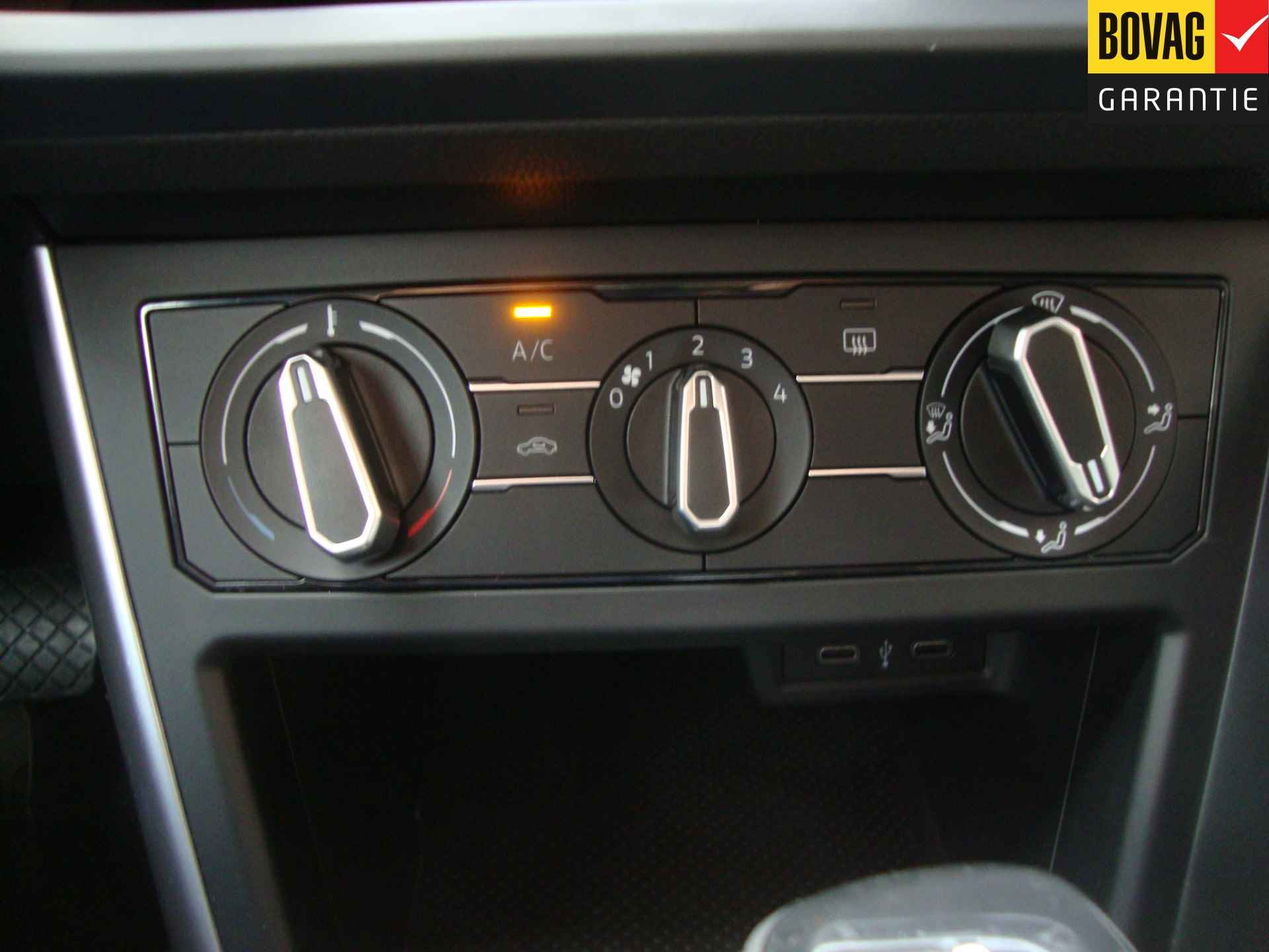 Volkswagen Polo 1.0 TSI Life Business 95pk DSG 5drs. (Digital Cockpit, Adaptive Cruise control, LED verlichting, PDC V+A) RIJKLAARPRIJS! - 16/43