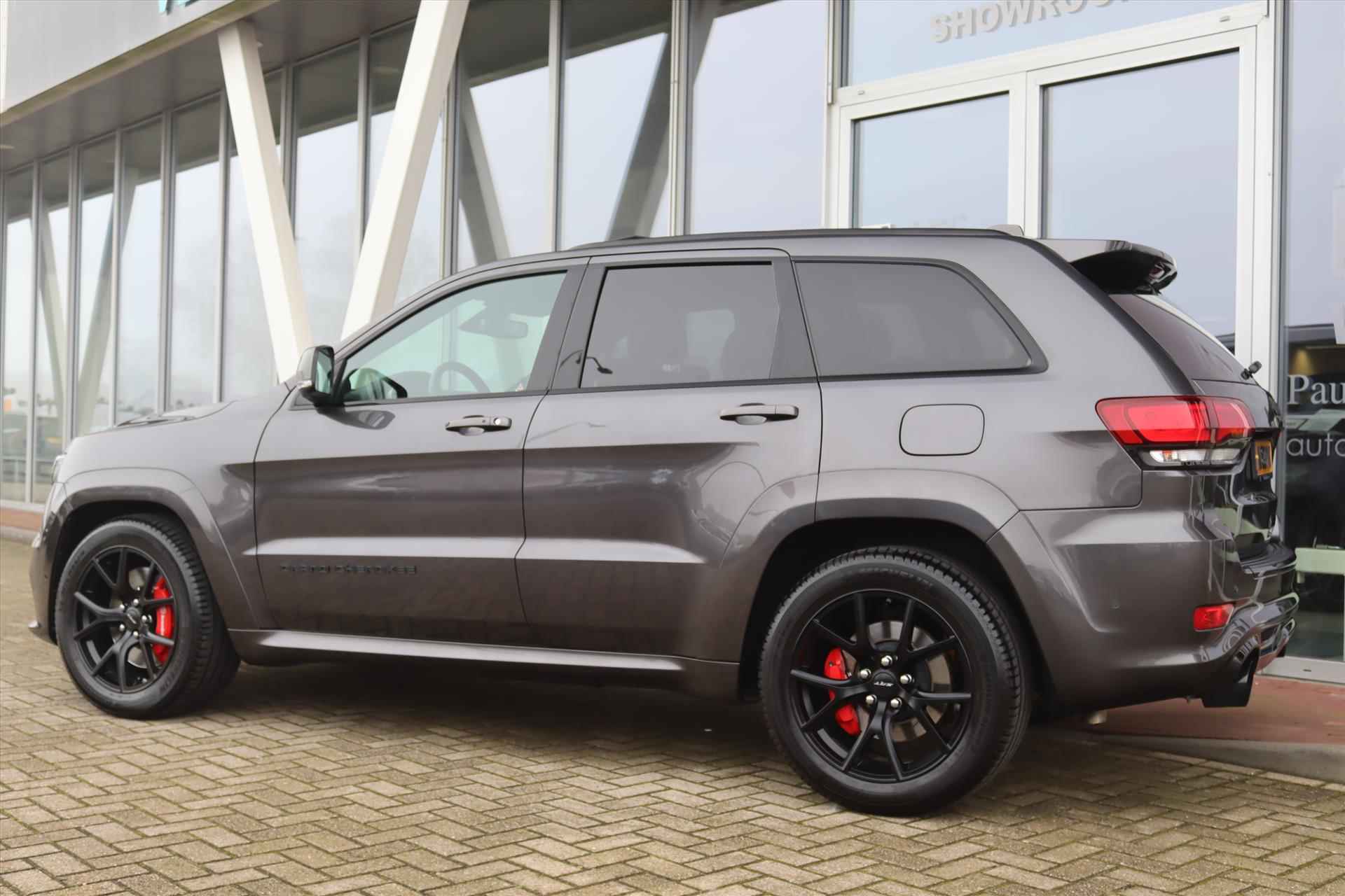 Jeep Grand Cherokee 6.4 V8 HEMI SRT 468PK 4WD Panodak | Harman Kardon | Launch Control | Leer | Dab | Adapt.Cruise | Stoel/stuurverwarming/ventilatie | Led | 20 Inch Lm | - 3/76