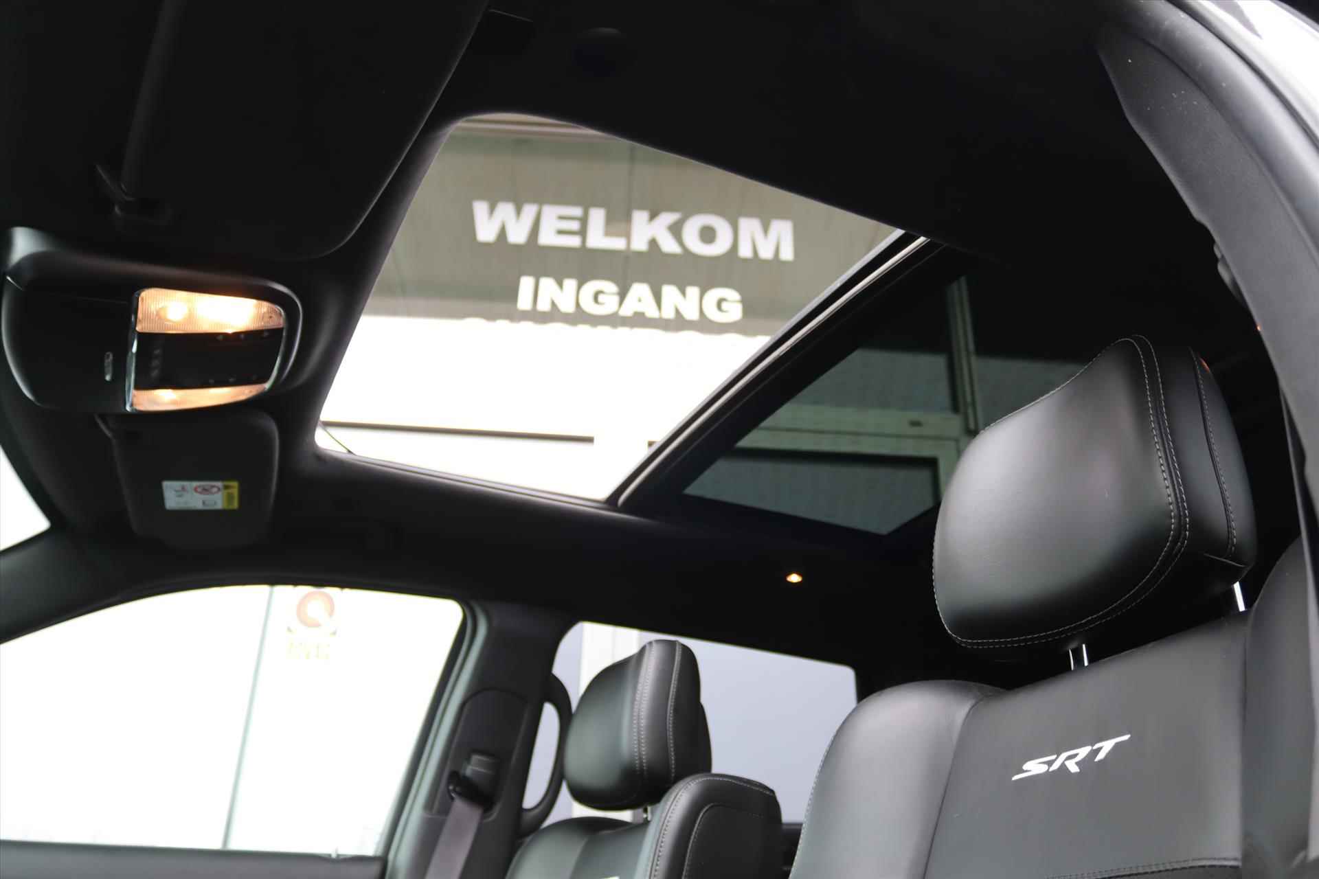 Jeep Grand Cherokee 6.4 V8 HEMI SRT 468PK 4WD Panodak | Harman Kardon | Launch Control | Leer | Dab | Adapt.Cruise | Stoel/stuurverwarming/ventilatie | Led | 20 Inch Lm | - 65/76