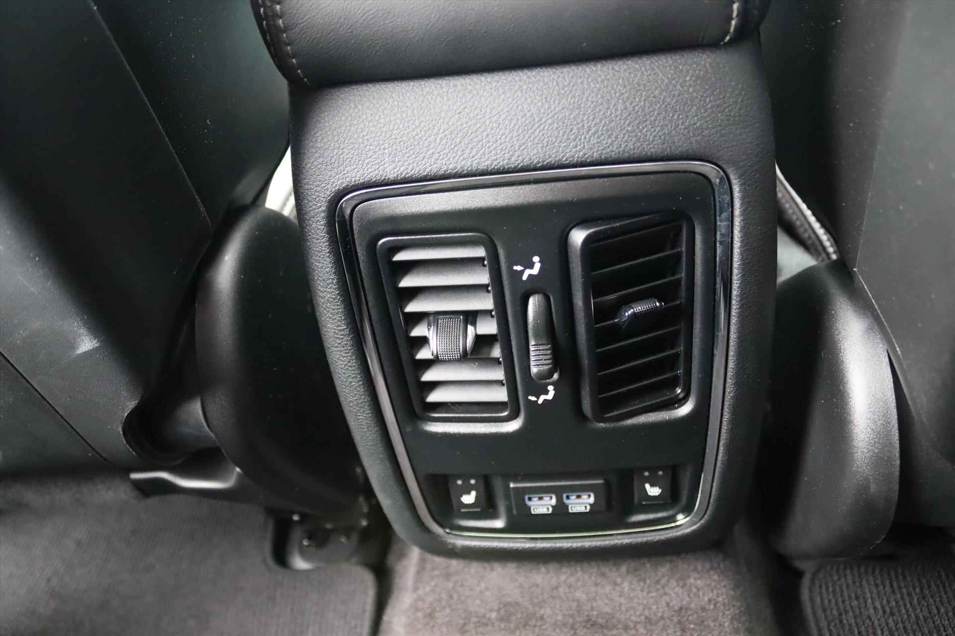 Jeep Grand Cherokee 6.4 V8 HEMI SRT 468PK 4WD Panodak | Harman Kardon | Launch Control | Leer | Dab | Adapt.Cruise | Stoel/stuurverwarming/ventilatie | Led | 20 Inch Lm | - 66/76