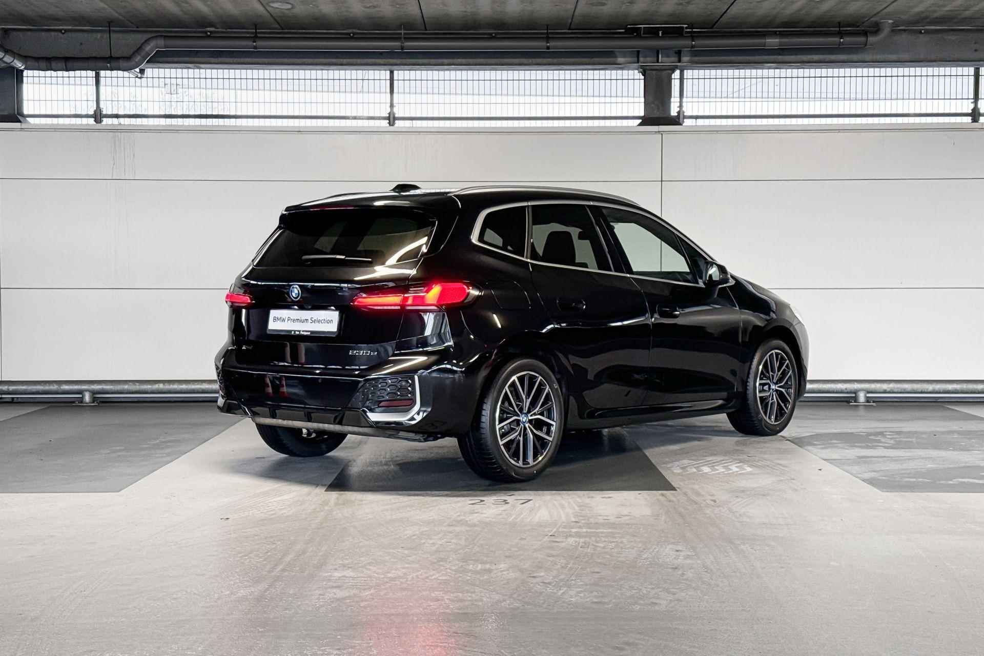 BMW 2 Serie Active Tourer 230e xDrive - 6/22