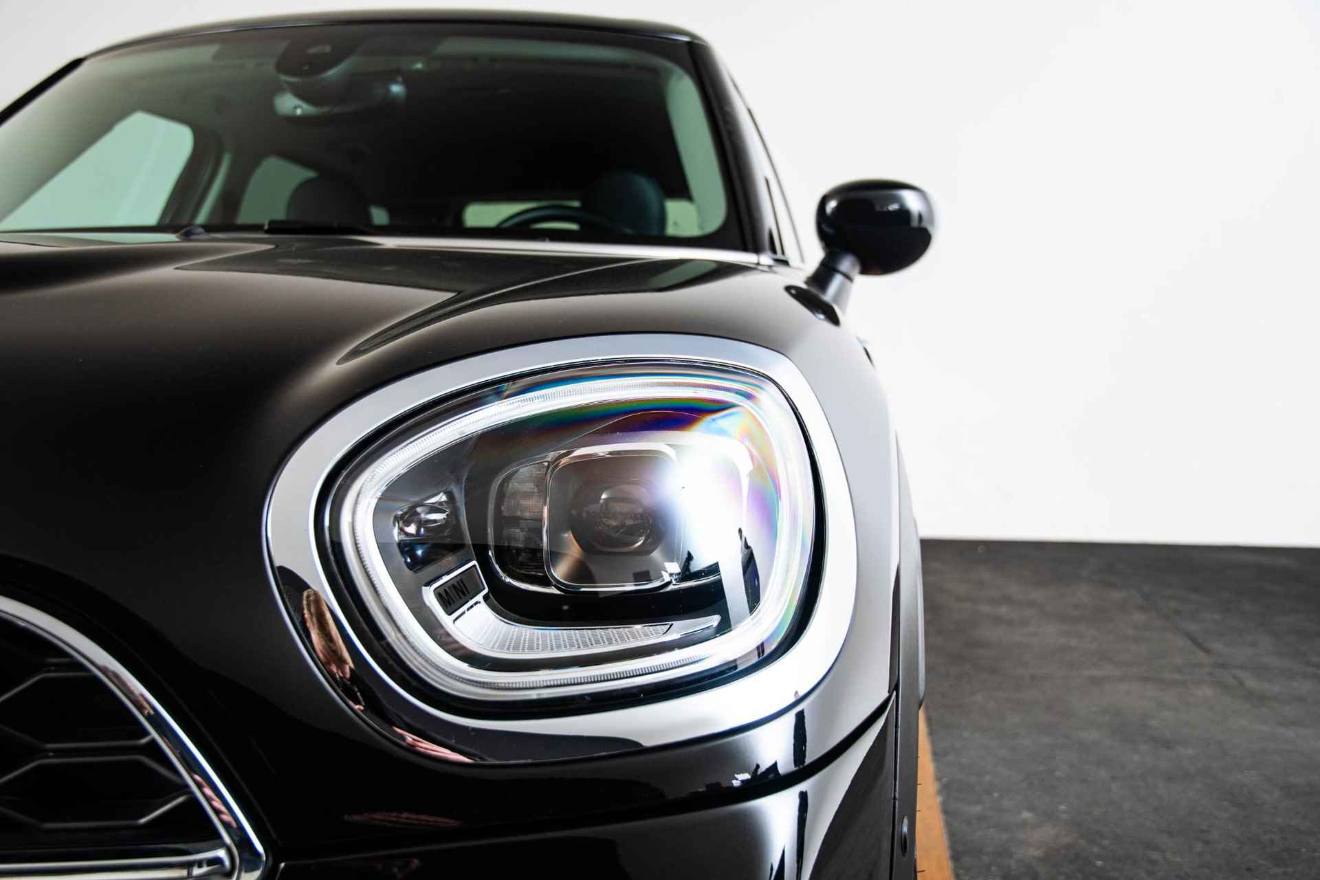 Mini Mini Countryman 2.0 Cooper S E ALL4 Cruise control - Elektrisch verwarmbare voorstoelen - Elektrische inklapbare buitenspiegels - Achteruitrijcamera - Driving/parking Assistant - Head Up - Getinte Ruiten - - 22/67