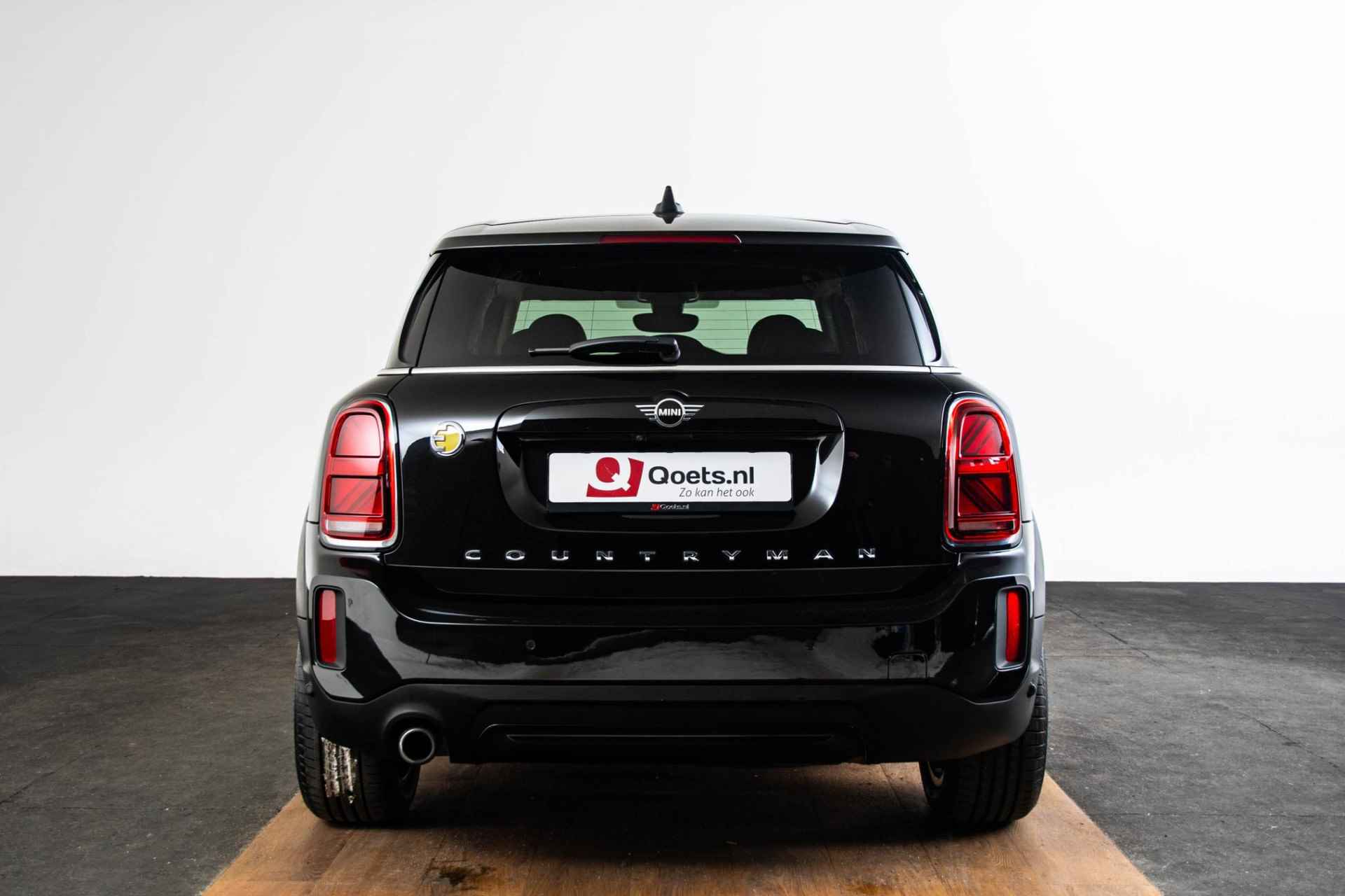 Mini Mini Countryman 2.0 Cooper S E ALL4 Cruise control - Elektrisch verwarmbare voorstoelen - Elektrische inklapbare buitenspiegels - Achteruitrijcamera - Driving/parking Assistant - Head Up - Getinte Ruiten - - 28/67