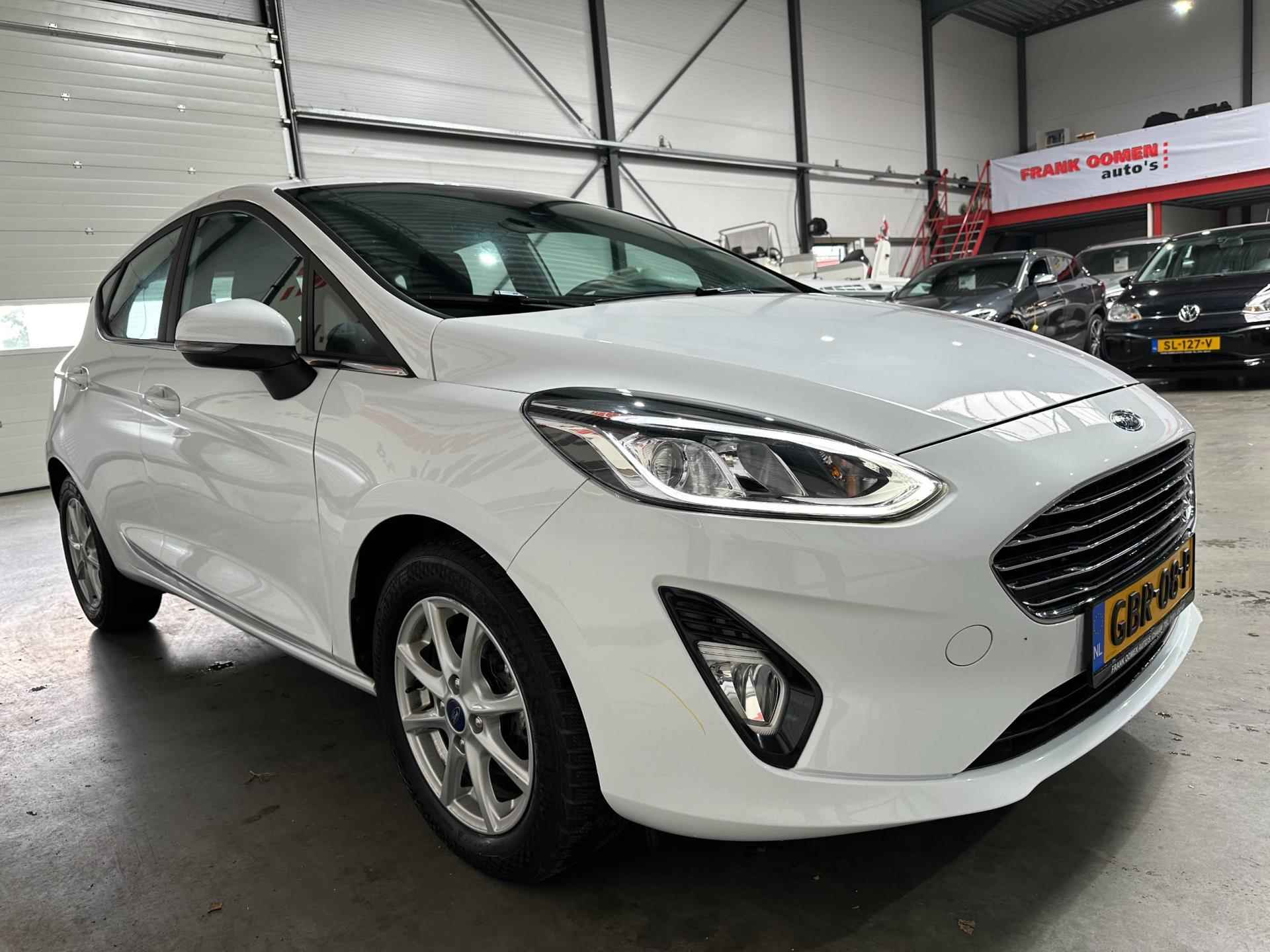 Ford Fiesta 1.0 EcoBoost Titanium 125PK + Winterpack | Navigatie | Cruise | LED | Climate | 12 Maanden BOVAG - 6/23