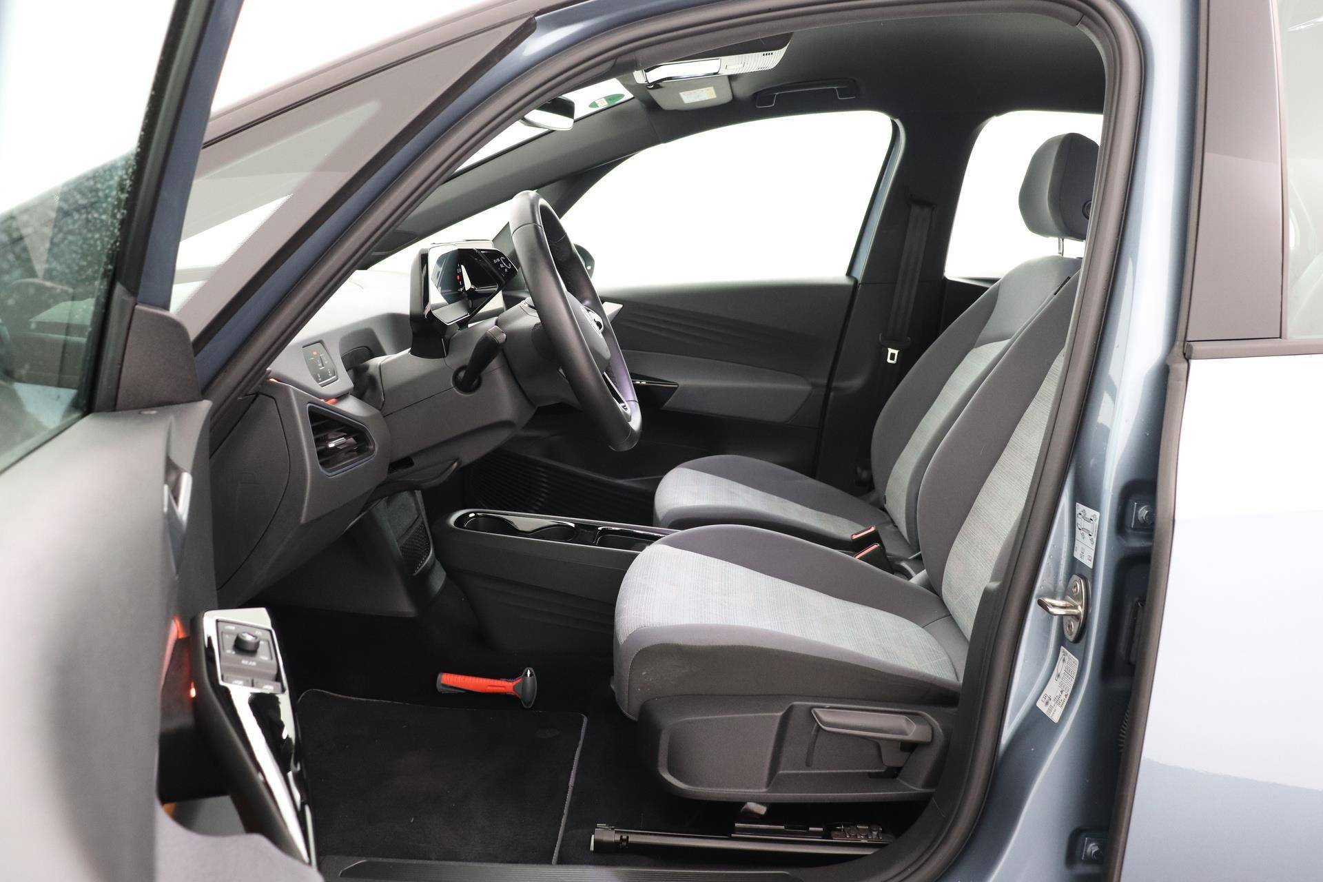 Volkswagen ID.3 Pro Performance 58 kWh | Subsidie Mogelijk | Navigatie | Stoelverwarming | Trekhaak | Adaptive Cruise Control | - 3/44