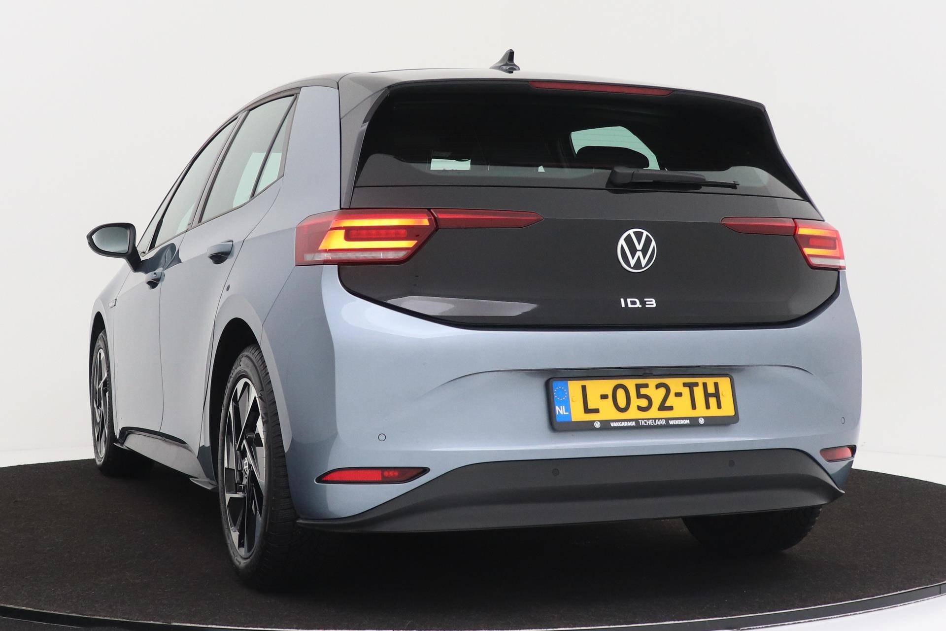 Volkswagen ID.3 Pro Performance 58 kWh | Subsidie Mogelijk | Navigatie | Stoelverwarming | Trekhaak | Adaptive Cruise Control | - 8/44