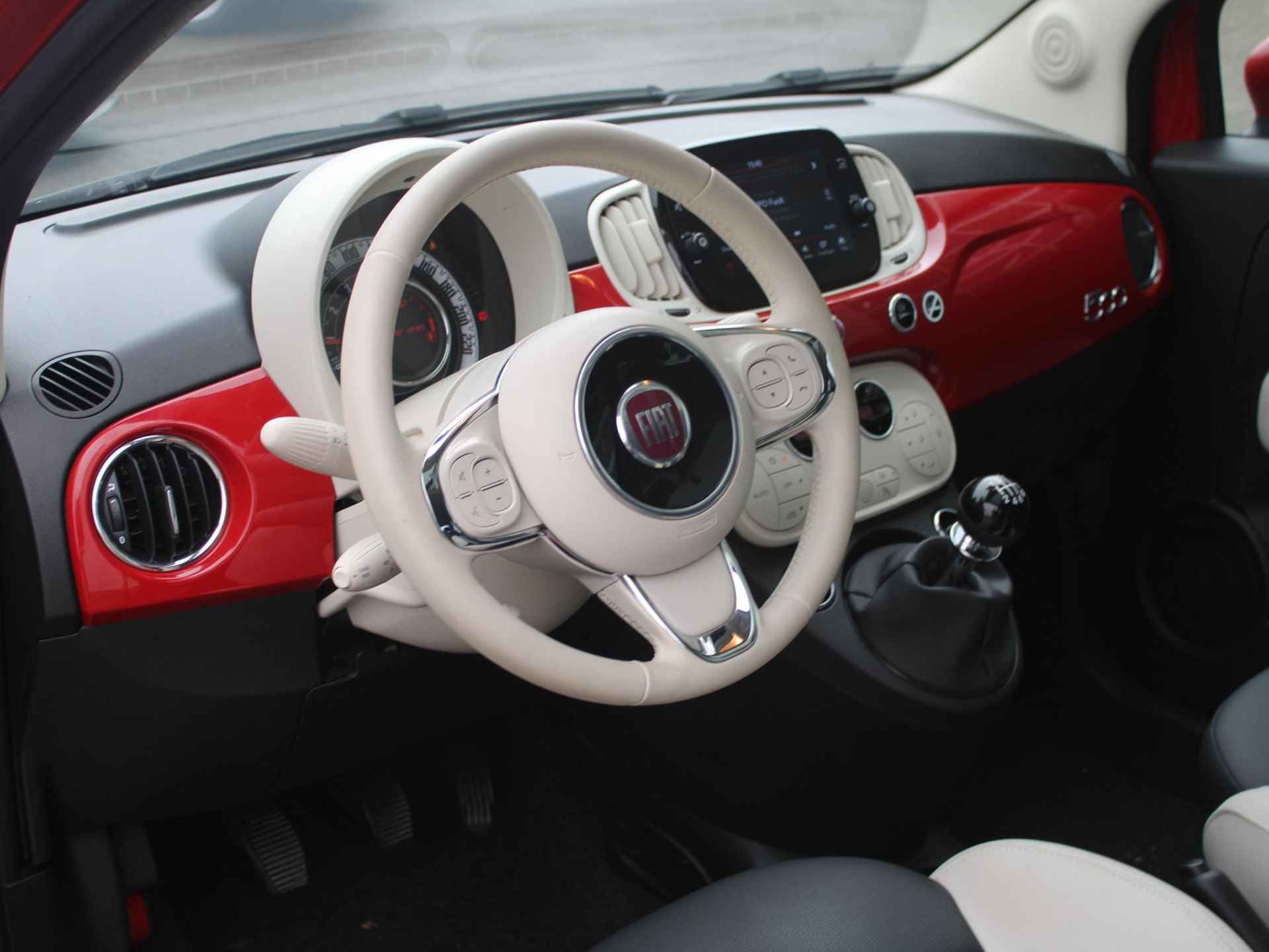 Fiat 500 Hybrid Dolcevita | Clima | Cruise | 15" | PDC | Apple Carplay - 16/20