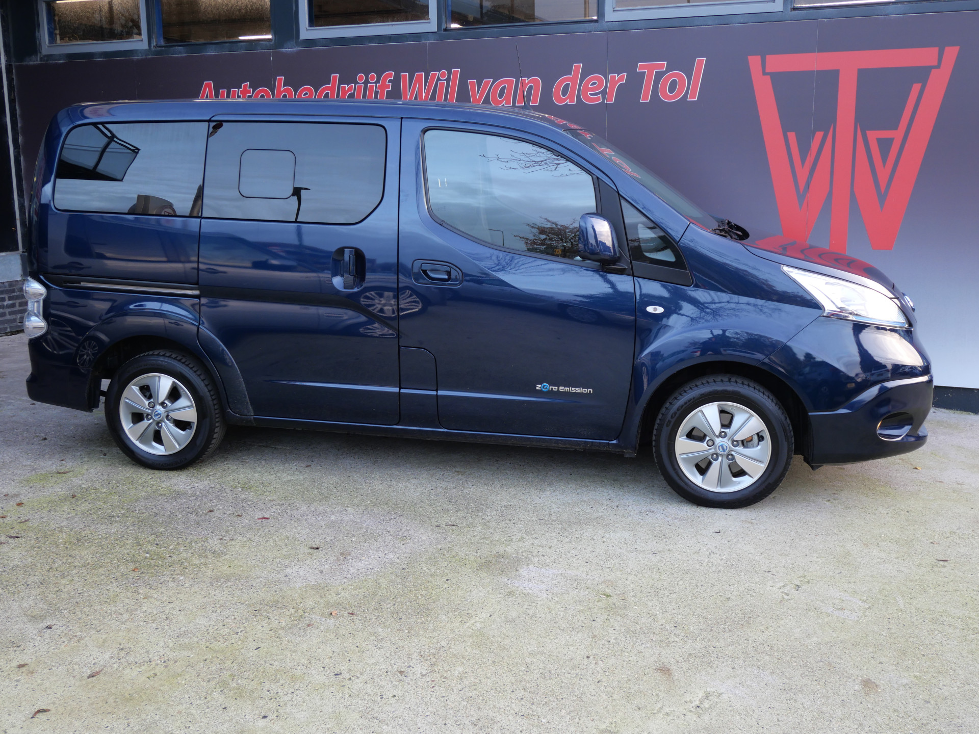 Nissan e-NV200 Evalia 40 kWh EDITION | 7-PERSOONS | NAVI | 2X SCHUIF | BTW-AUTO | SUBSIDIE MOGELIJK!!