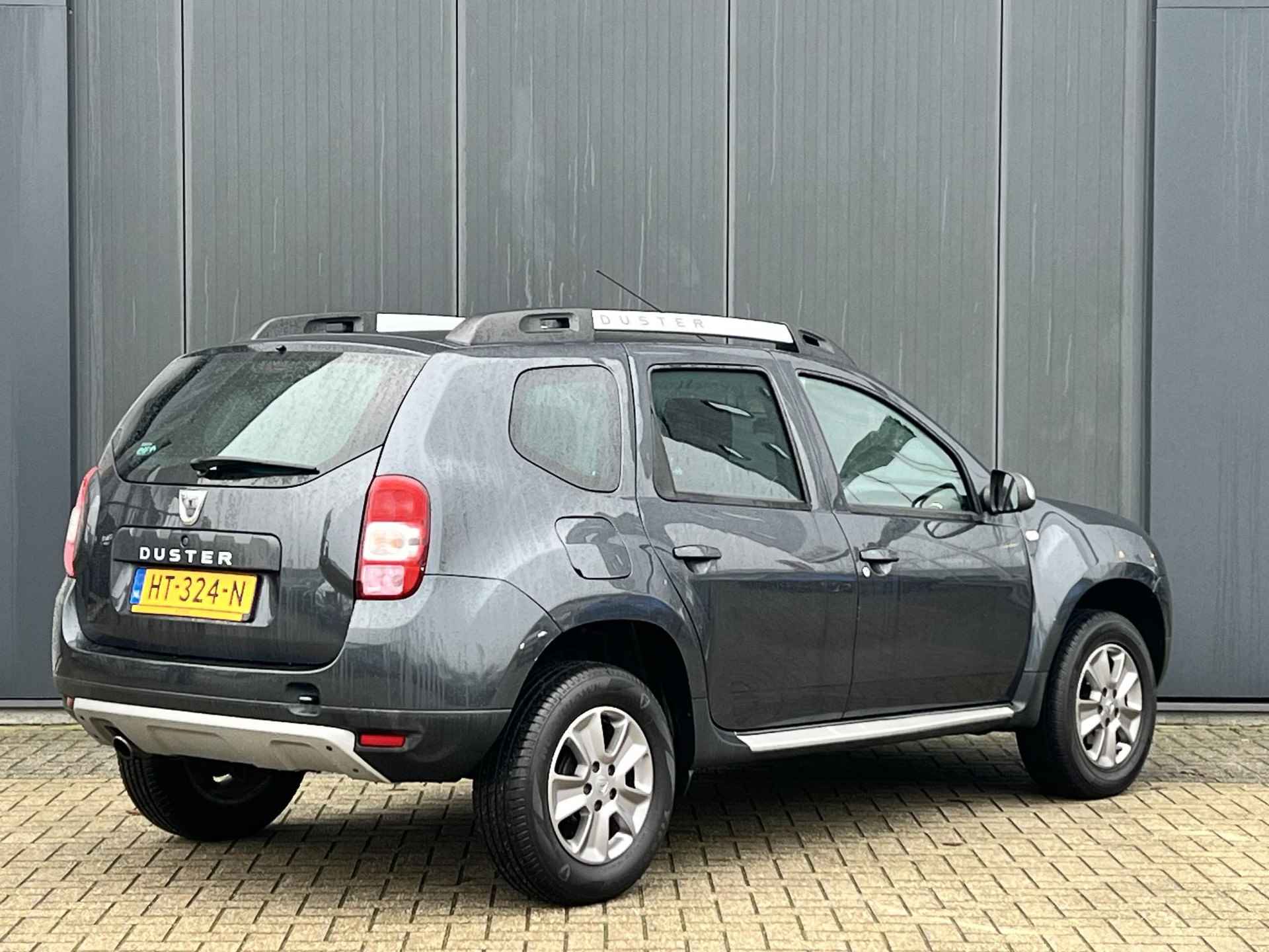 Dacia Duster 1.2 TCe 125 Lauréate Navigatie | Airco | Cruise Control - 3/17