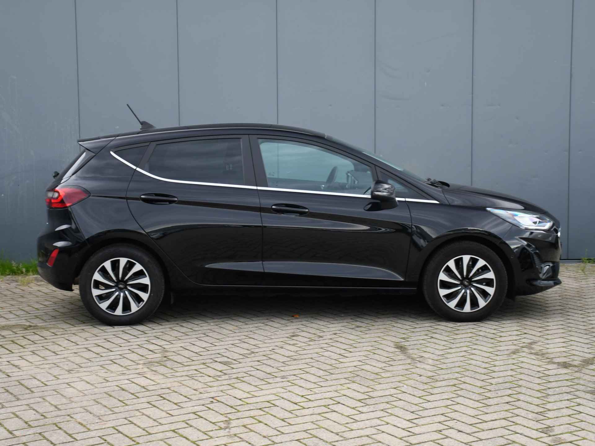 Ford Fiesta Titanium X 1.0 EcoBoost Hybrid 125pk WINTER PACK | PDC + CAM. | LED | B&O | DAB | CRUISE.C | KEYLESS - 3/35