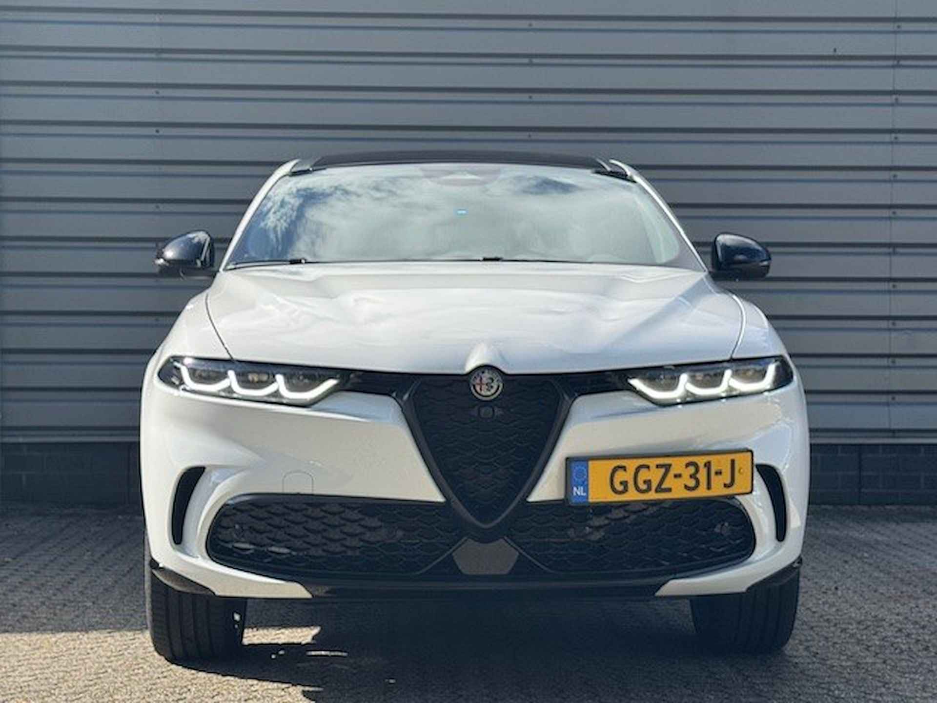 Alfa Romeo Tonale 1.3T Plug-In-Hybrid 280pk Automaat  Veloce | Panoramadak | H&K Audio | 20'' Lichtmetalen velgen |  Zéér luxe! | - 2/30