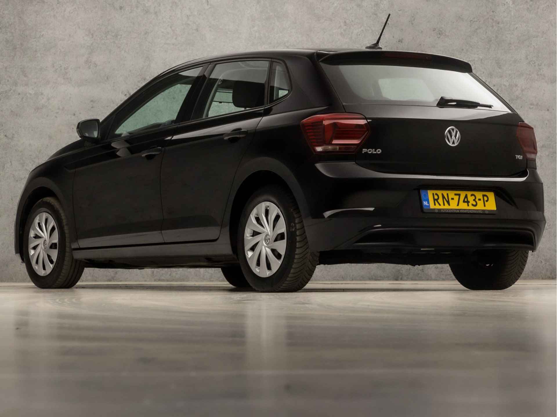 Volkswagen Polo 1.0 TGI Comfortline (APPLE CARPLAY, GROOT NAVI, ADAPTIVE CRUISE, SPORTSTOELEN, LED ACHTERLICHTEN, NIEUWE APK, NIEUWSTAAT) - 3/35