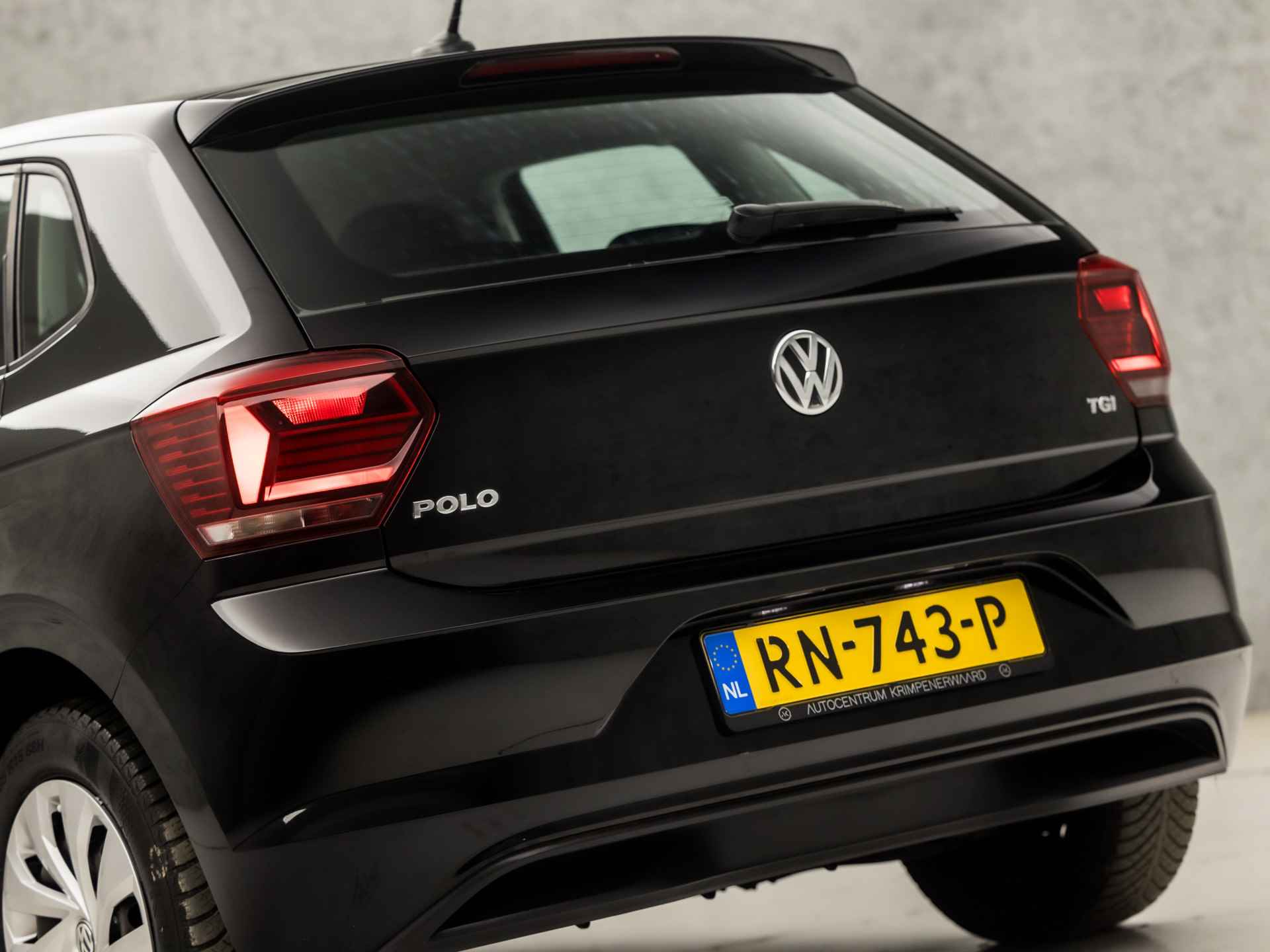 Volkswagen Polo 1.0 TGI Comfortline (APPLE CARPLAY, GROOT NAVI, ADAPTIVE CRUISE, SPORTSTOELEN, LED ACHTERLICHTEN, NIEUWE APK, NIEUWSTAAT) - 11/35