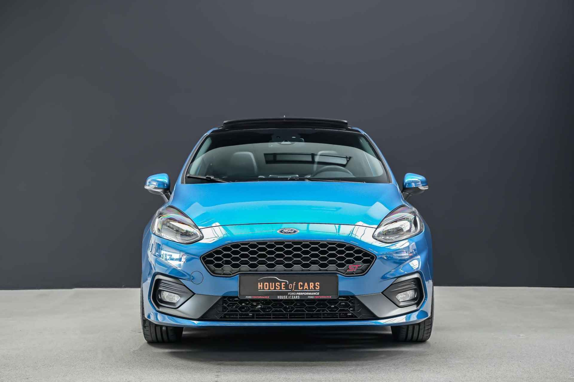 Ford Fiesta ST-3 1.5 200pk |dealer onderhouden|panoramadak|B&O|BLIS|Apple Carplay & Android Auto|cruise control|parkeercamera en sensoren|18"| - 29/36