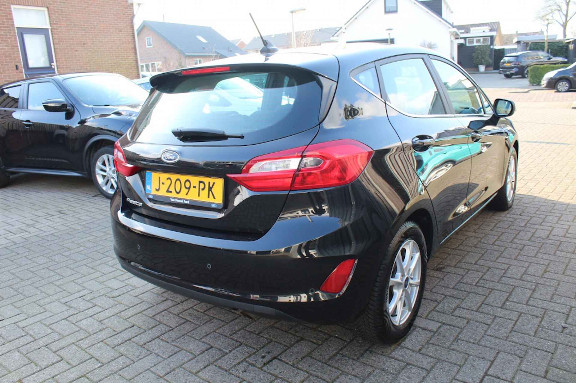 Ford Fiesta 1.0 EcoBoost Titanium - 6/23