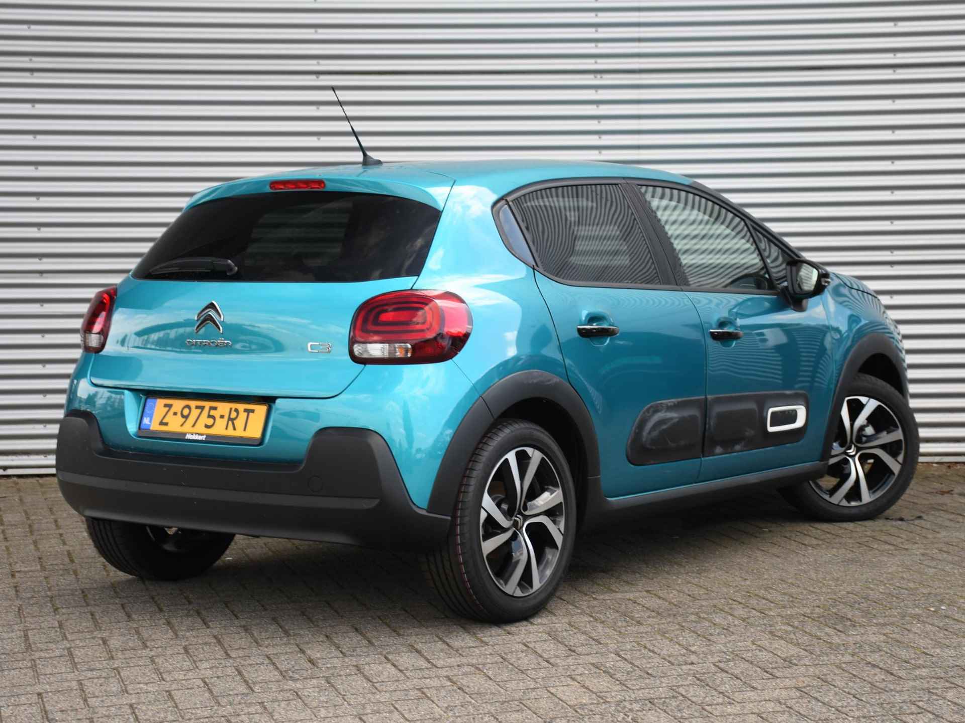 Citroen C3 Feel Edition 1.2 PureTech 110pk PDC ACHTER + CAM. | DAB | NAVI | KEYLESS | APPLE-CARPLAY | STOELVERW. VOOR - 4/31