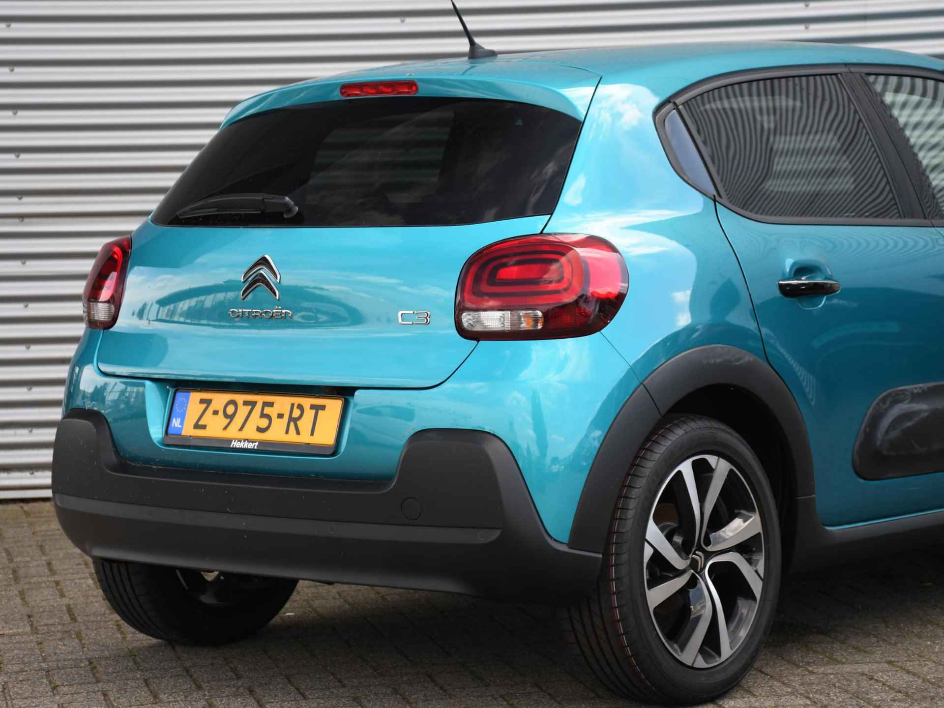 Citroen C3 Feel Edition 1.2 PureTech 110pk PDC ACHTER + CAM. | DAB | NAVI | KEYLESS | APPLE-CARPLAY | STOELVERW. VOOR - 5/31