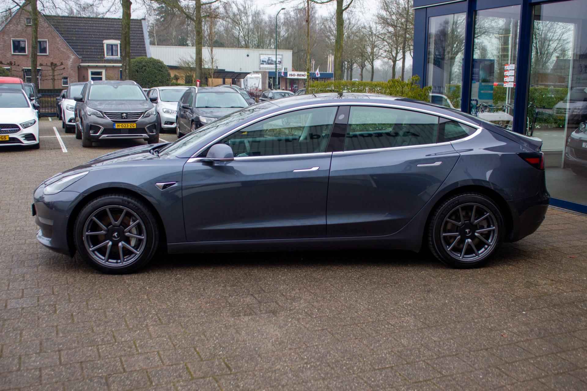 Tesla Model 3 Long Range AWD 75 kWh |Prijs rijklaar incl 12 mnd garantie|Trekhaak Autopilot Navi Clima Voorverwarming - 6/39