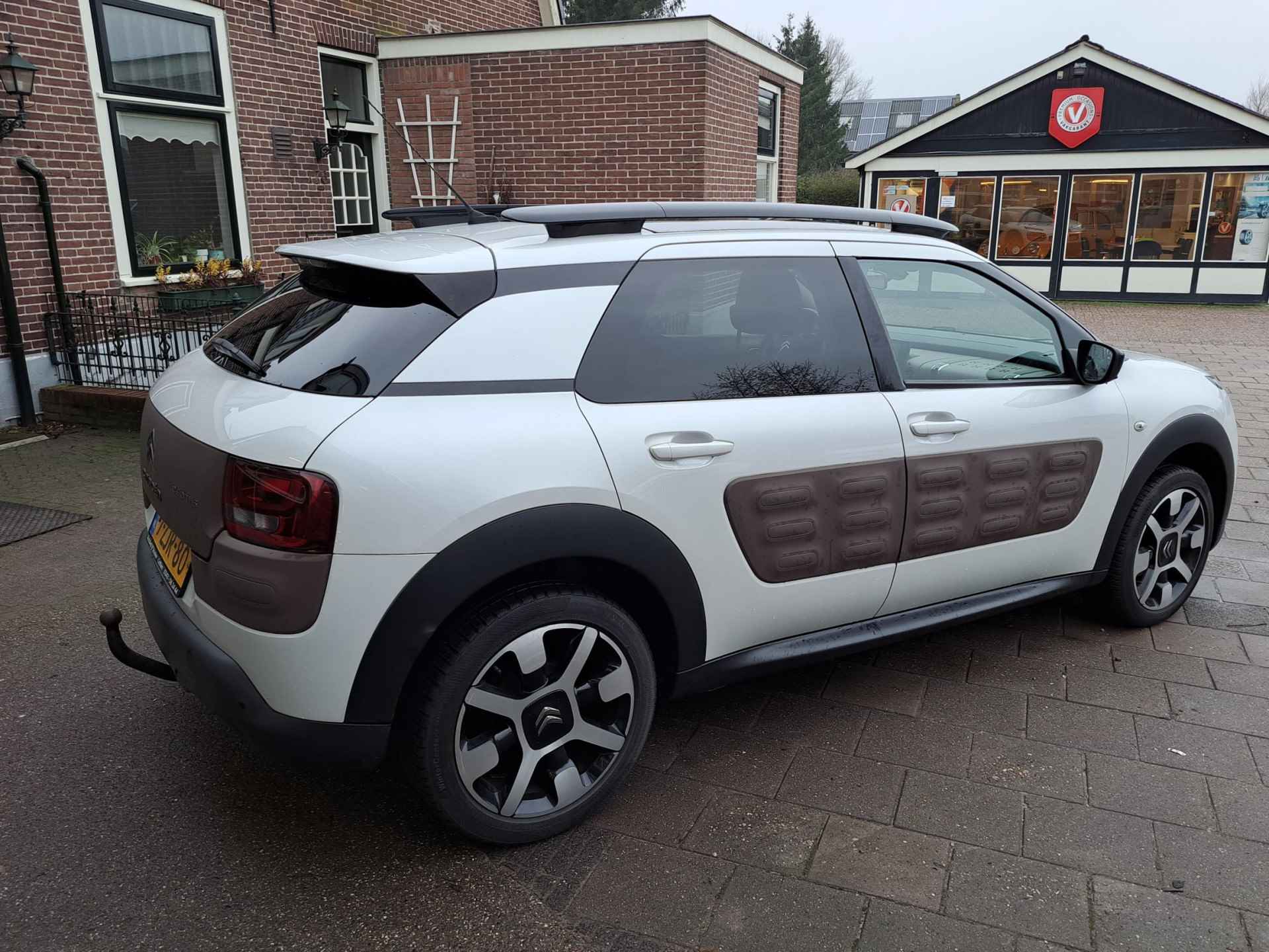 Citroën C4 Cactus 1.2 e-VTi Business Navi/Pano/Trekhaak/Automaat - 5/24