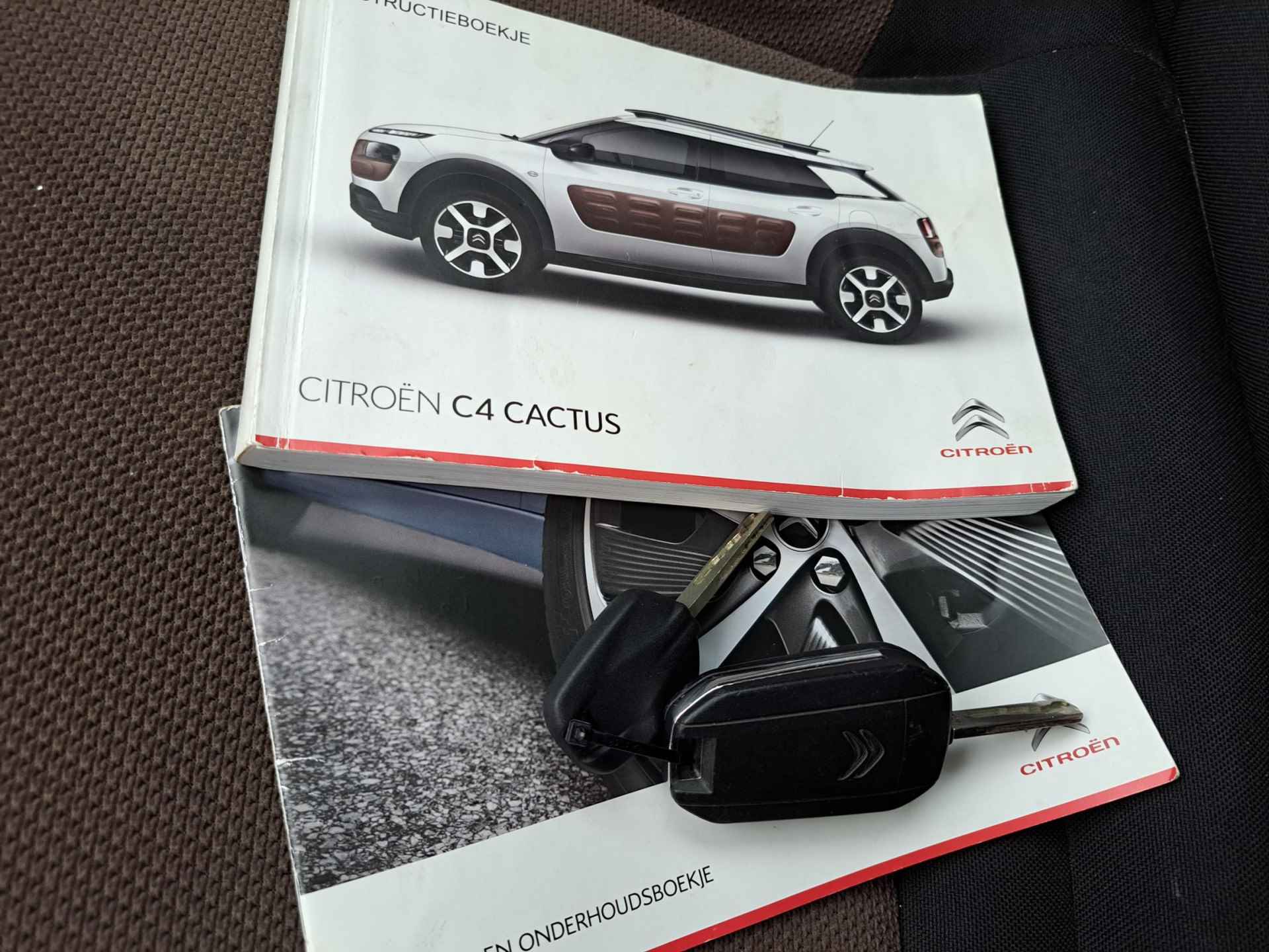 Citroën C4 Cactus 1.2 e-VTi Business Navi/Pano/Trekhaak/Automaat - 14/24