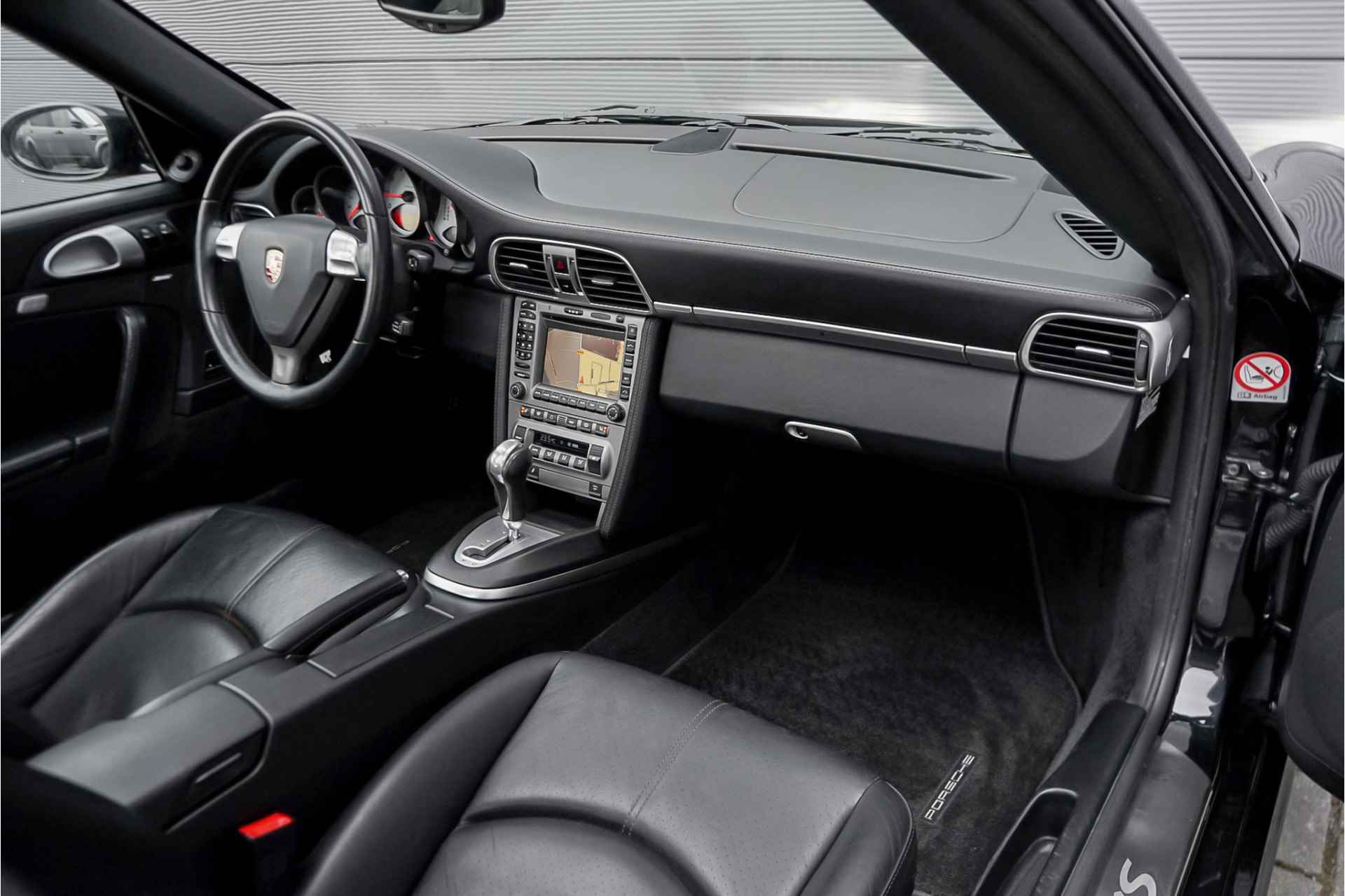 Porsche 911 3.8 Carrera 4S Schuifdak Navi Bose 19" - 32/58