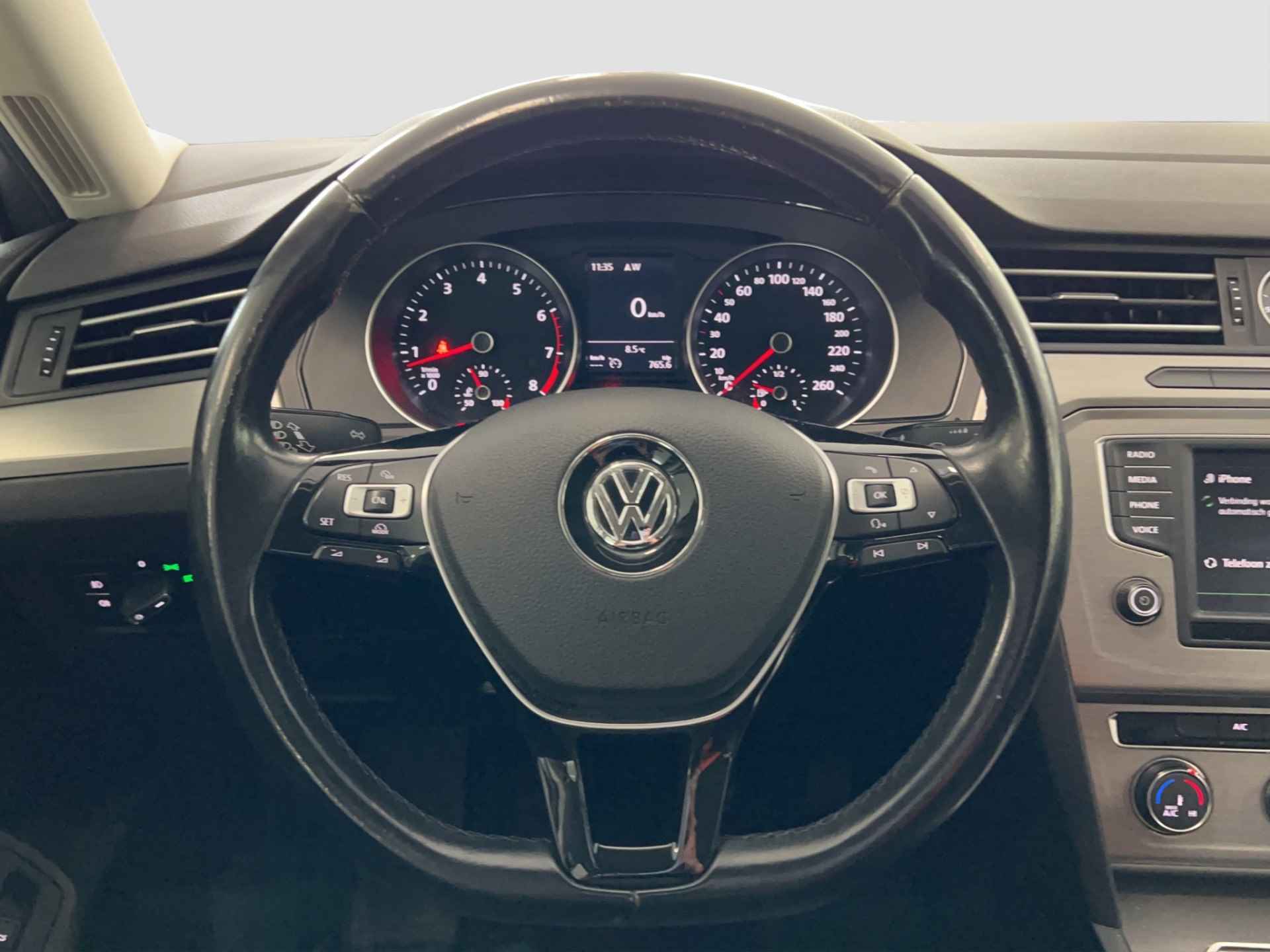 Volkswagen Passat Variant 1.4 TSI Trendline - 9/27