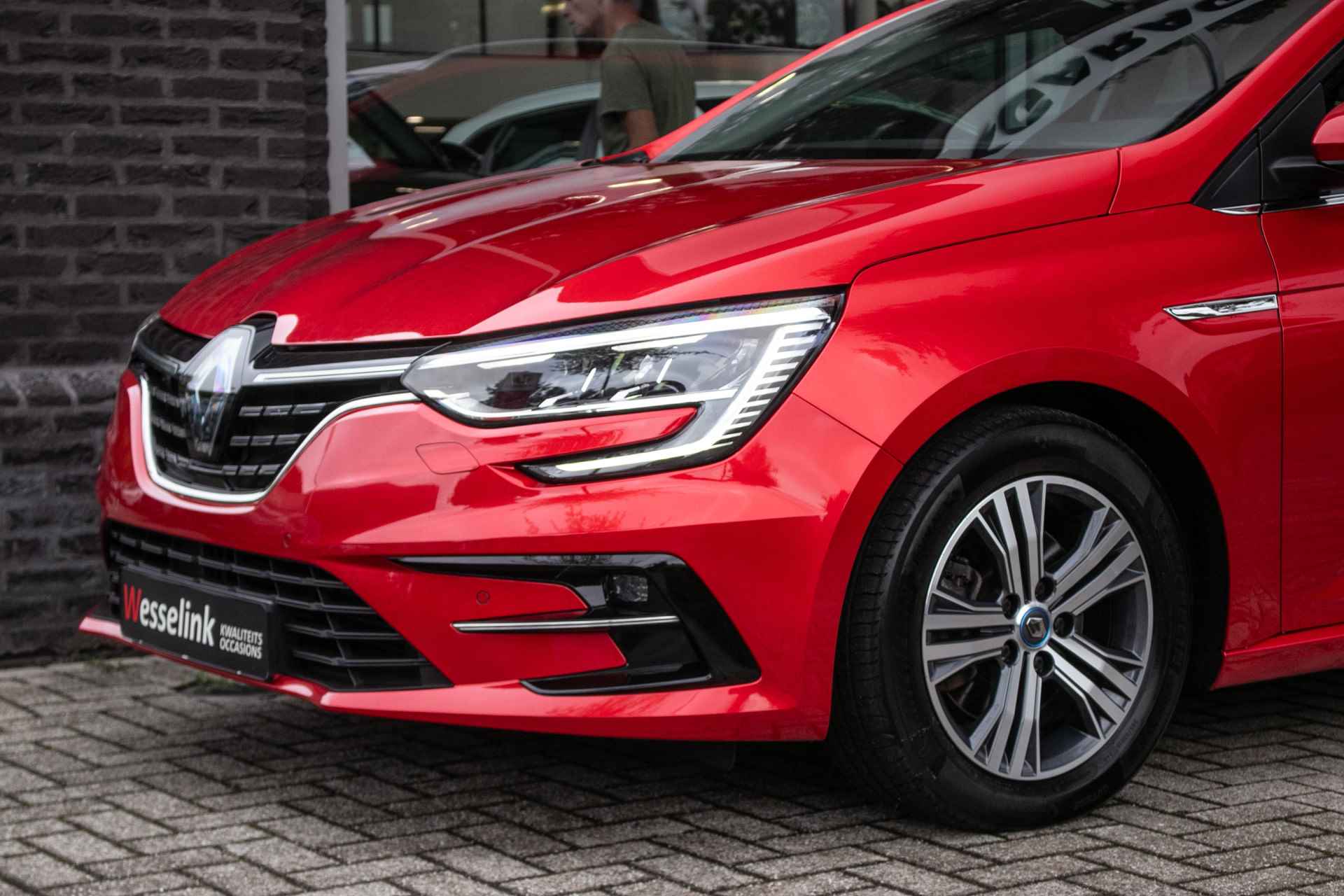 Renault Mégane Estate 1.6 E-Tech Plug-In Hybrid 160 Intens - All-in rijkrprs | Navi - 26/41