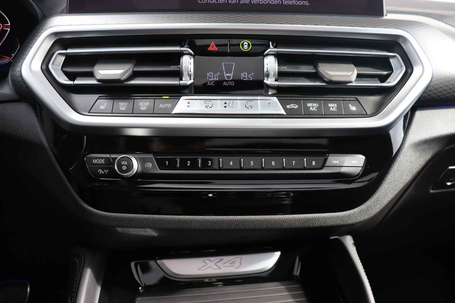 BMW X4 xDrive20i High Executive M-Sportpakket / Head Up Display / Comfort Access / HIFI / Panoramadak / - 24/32