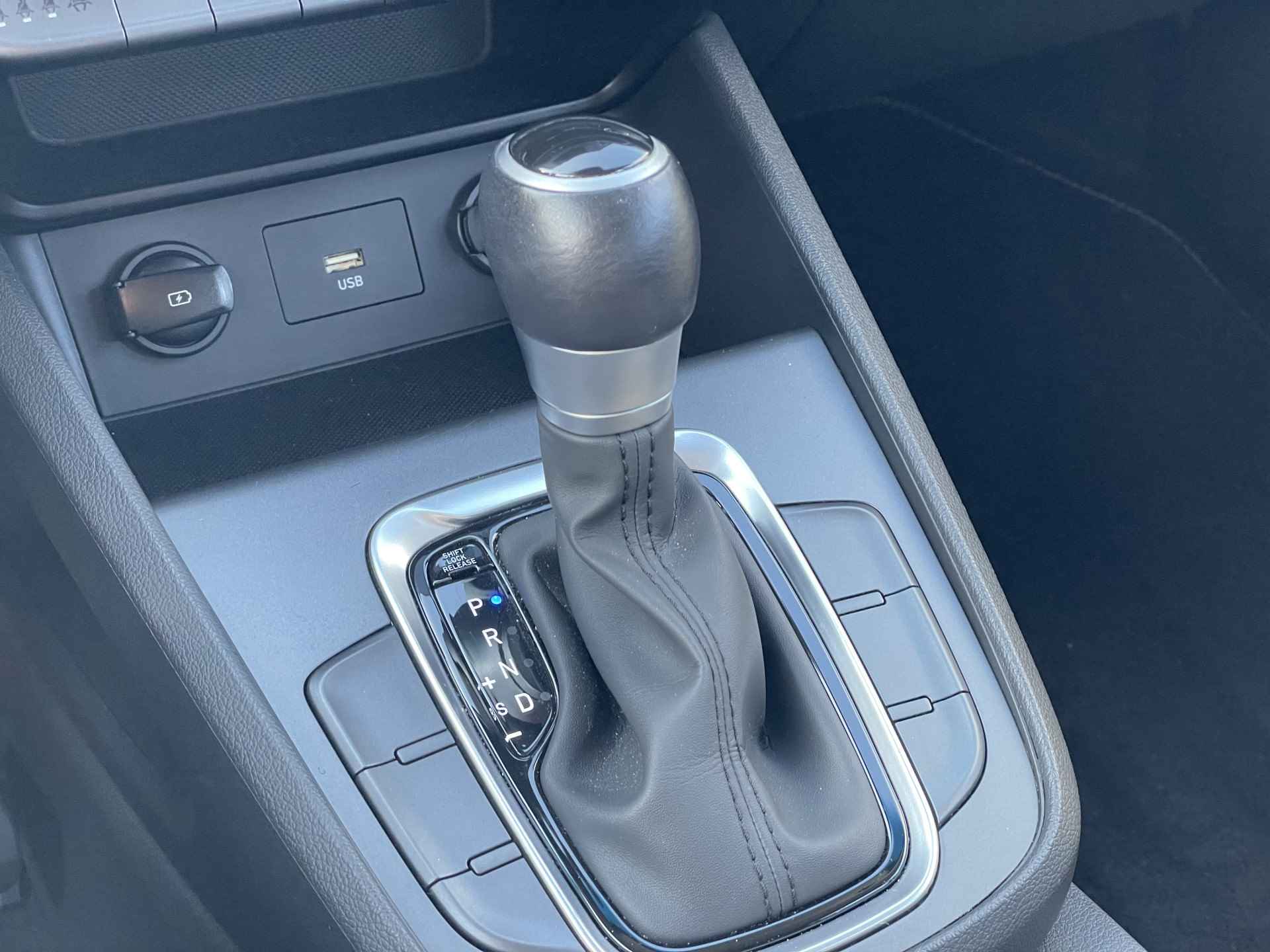 Hyundai KONA 1.6 GDI HEV Comfort | Apple Carplay | Climate Control | Achteruitrijcamera | Rijklaarprijs! - 26/36
