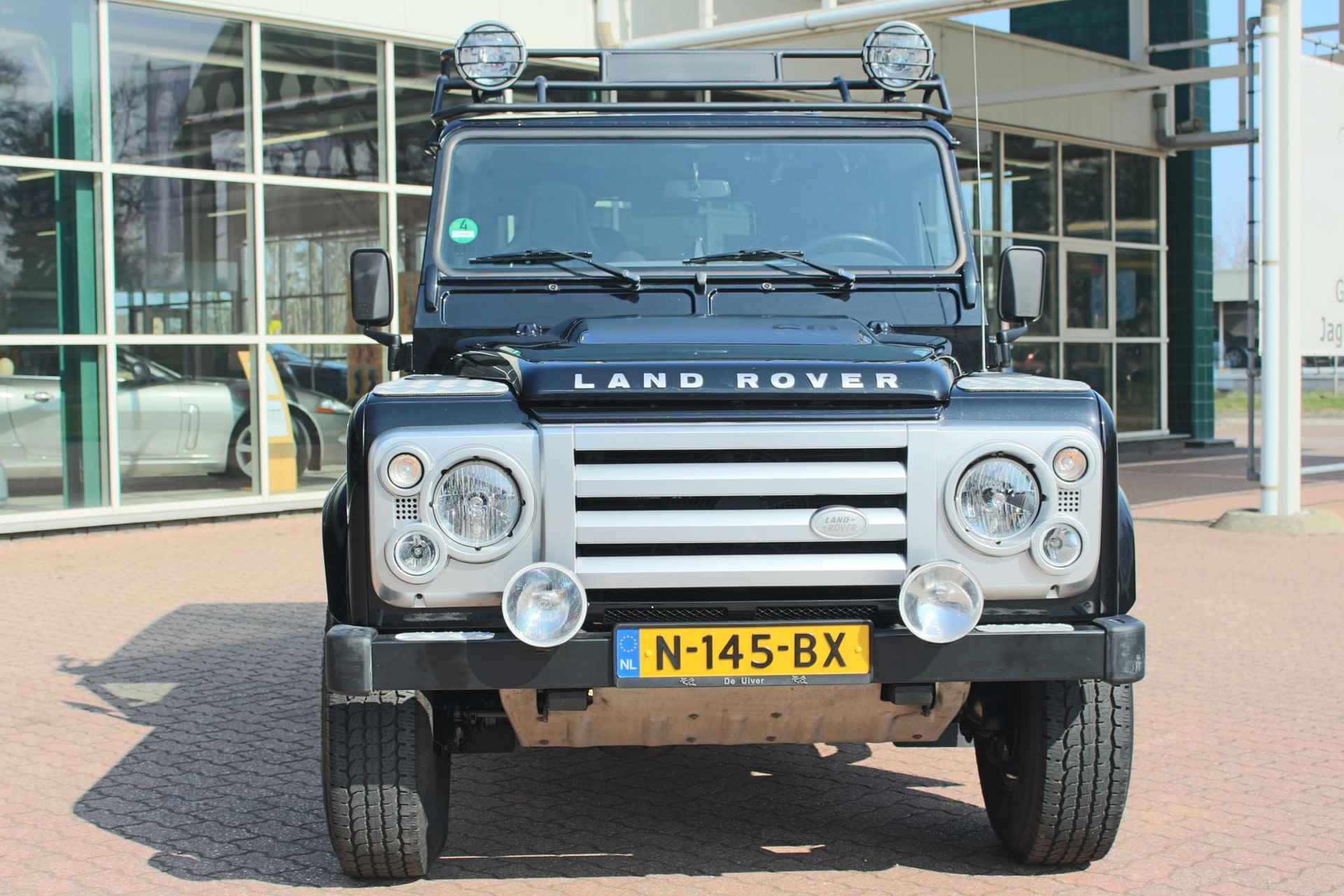 Land Rover Defender 2.4 TD 90 SW SVX 60th Anniversary „De Uiver” Special - 5/35