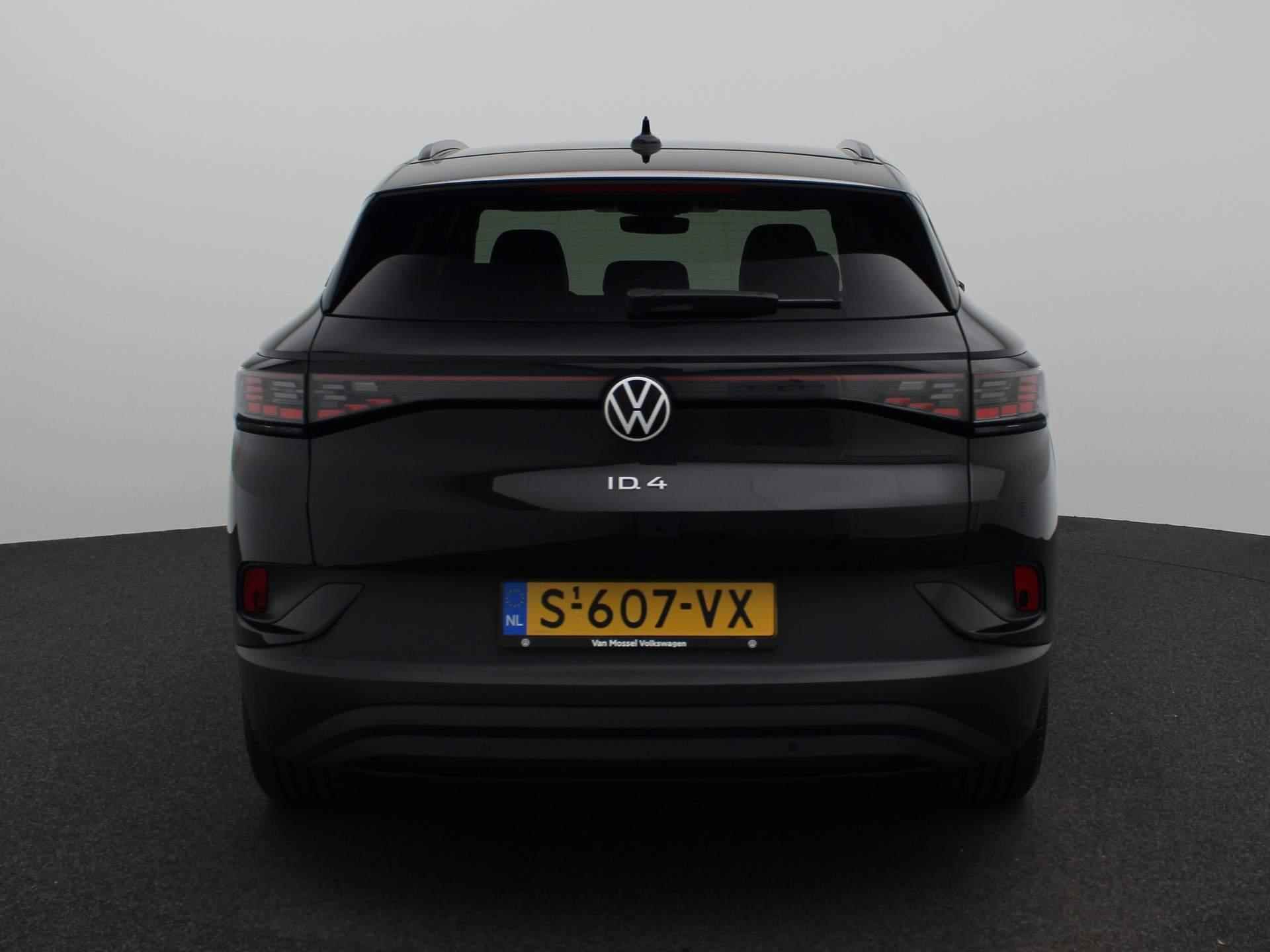 Volkswagen ID.4 Pro 77 kWh 204 PK | Apple Carplay | Achteruitrijcamera | Navigatie | Stoelverwarming | Stuurwielverwarming | Parkeersensoren | Adaptive Cruise Control | Keyless | IQ.Lights | - 6/37