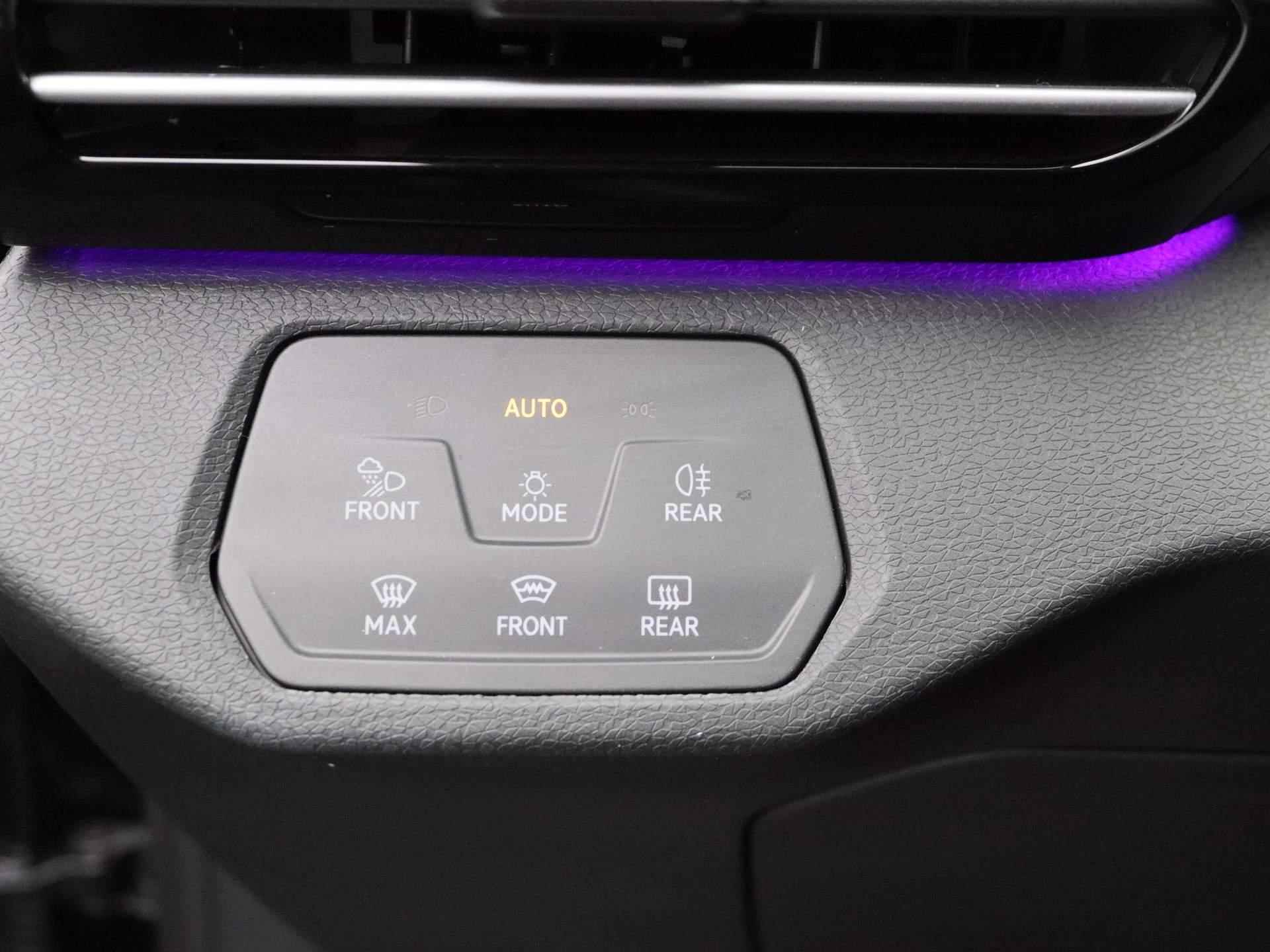 Volkswagen ID.4 Pro 77 kWh 204 PK | Apple Carplay | Achteruitrijcamera | Navigatie | Stoelverwarming | Stuurwielverwarming | Parkeersensoren | Adaptive Cruise Control | Keyless | IQ.Lights | - 18/37