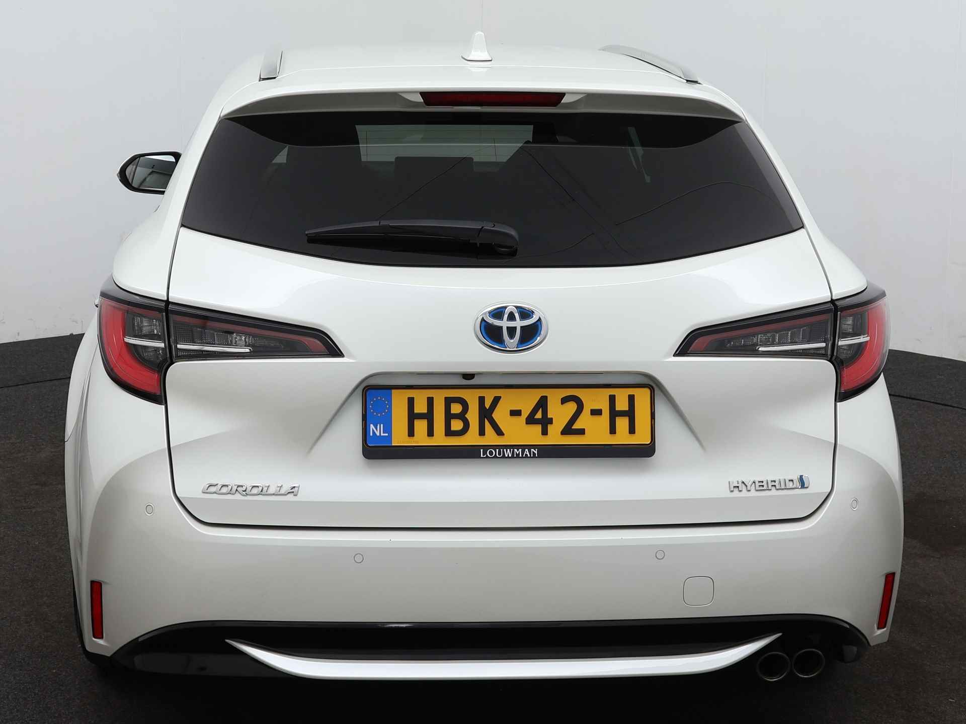 Toyota Corolla Touring Sports 2.0 Hybrid Executive Limited | Parkeersensoren | Dodehoek Ass. | Stoelverwarming | LM velgen | Cruise Control Adaptief | Climate Control | Navigatie | - 28/47