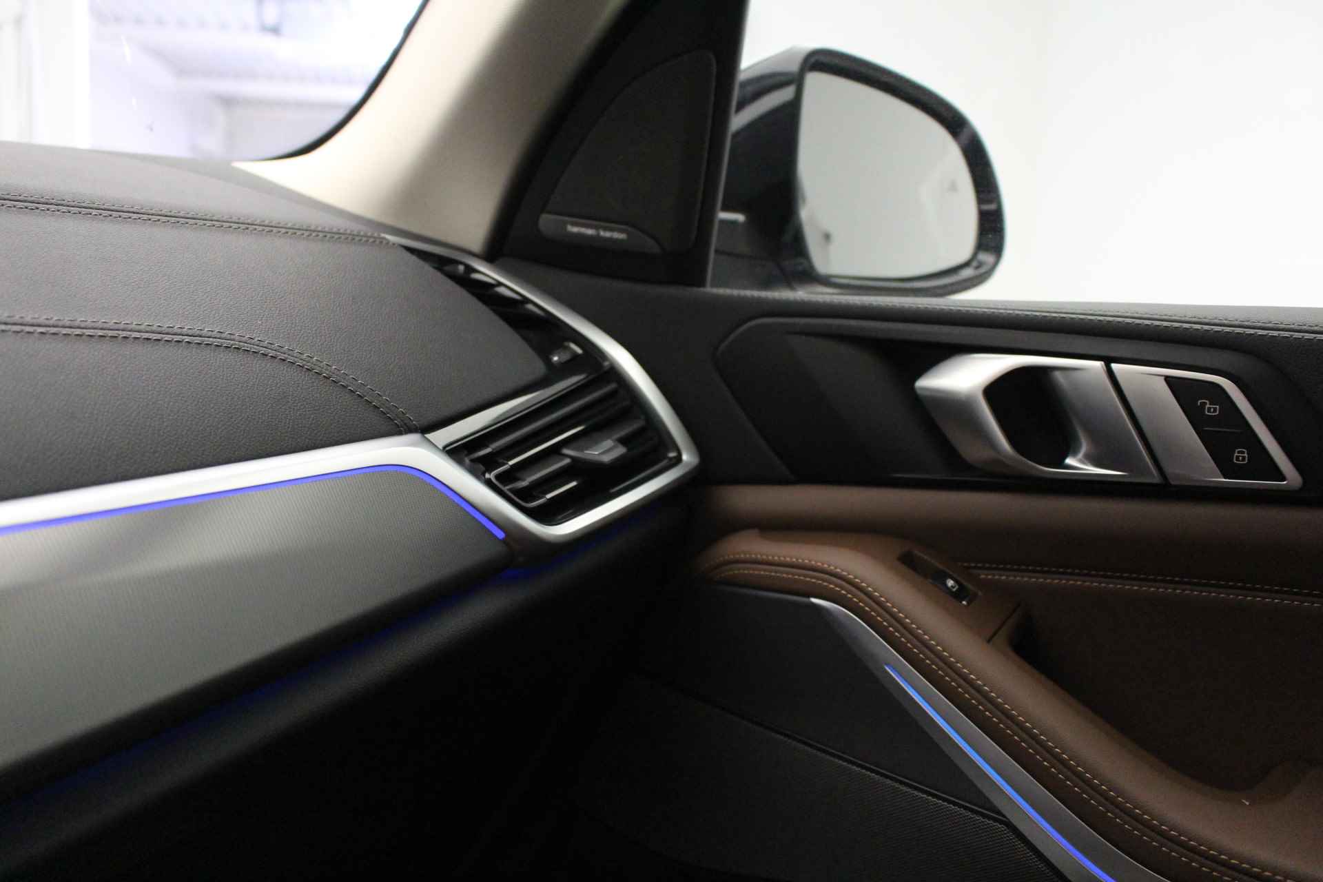 BMW X5 xDrive45e xLine | 21" | Luchtvering v+a | Trekhaak | Soft Close | Panorama | CoPilot | Harman Kardon - 22/31