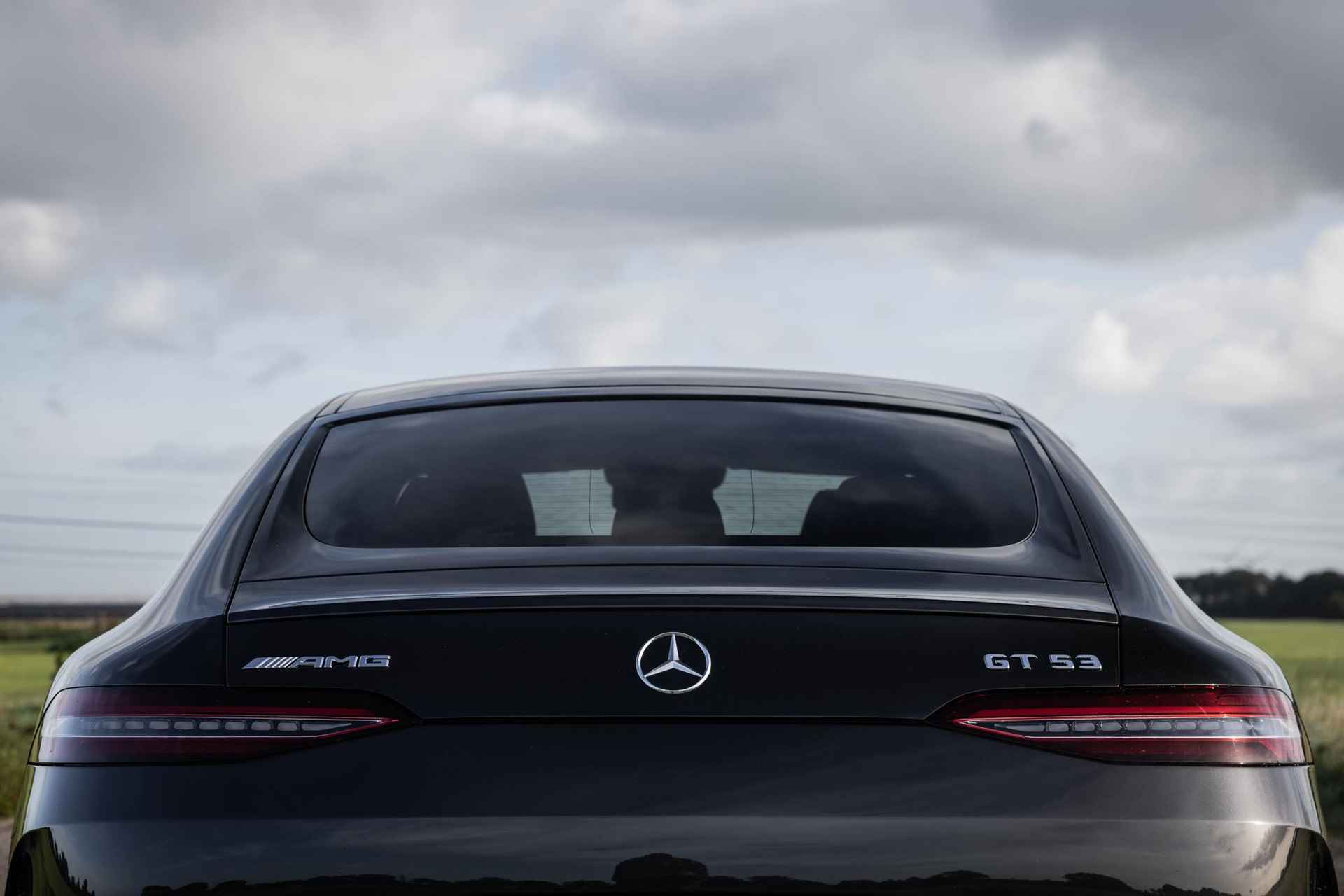 Mercedes-AMG GT 4-Door Coupe 53 4MATIC+ Premium Plus | Nightpakket | Panoramadak | 20" AMG Multispaak | AMG Dynamic Plus | V8 Styling | Burmester | Multibeam LED | HUD | Apple Car Play - 17/67