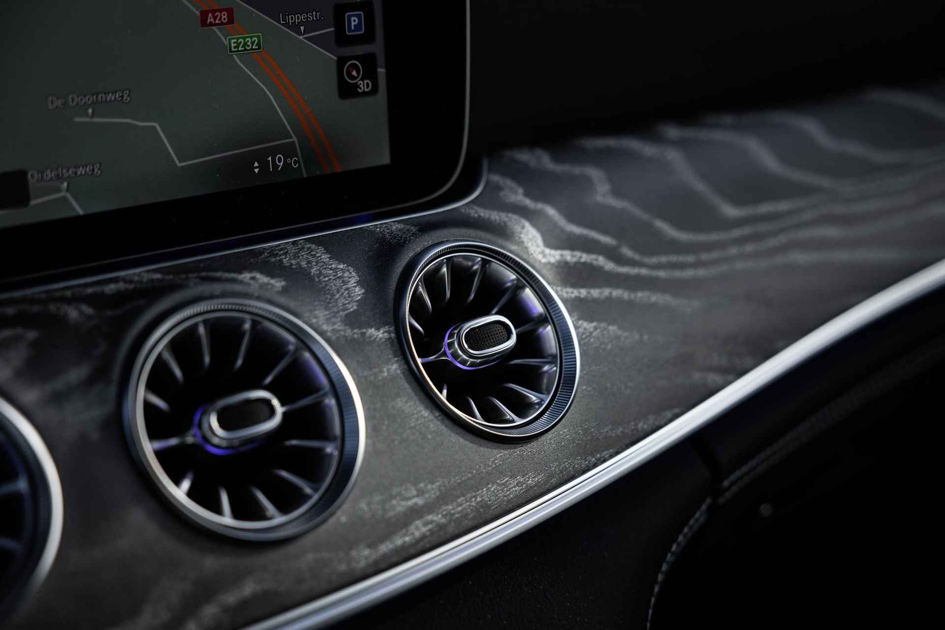 Mercedes-AMG GT 4-Door Coupe 53 4MATIC+ Premium Plus | Nightpakket | Panoramadak | 20" AMG Multispaak | AMG Dynamic Plus | V8 Styling | Burmester | Multibeam LED | HUD | Apple Car Play - 36/67